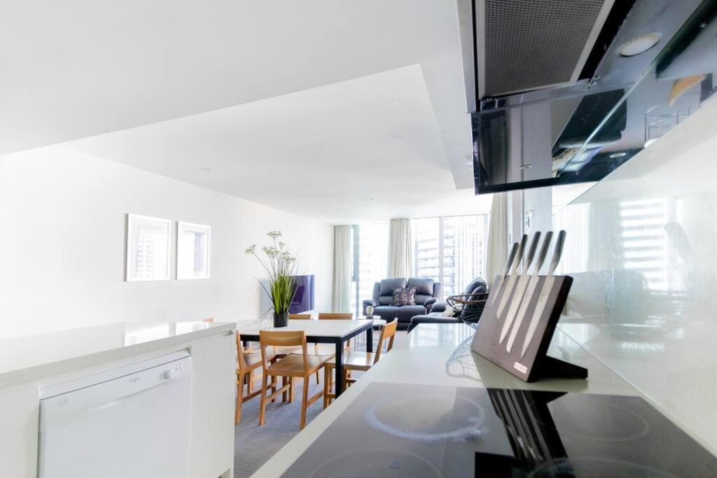 Panoramic Views at Orchid Avenue