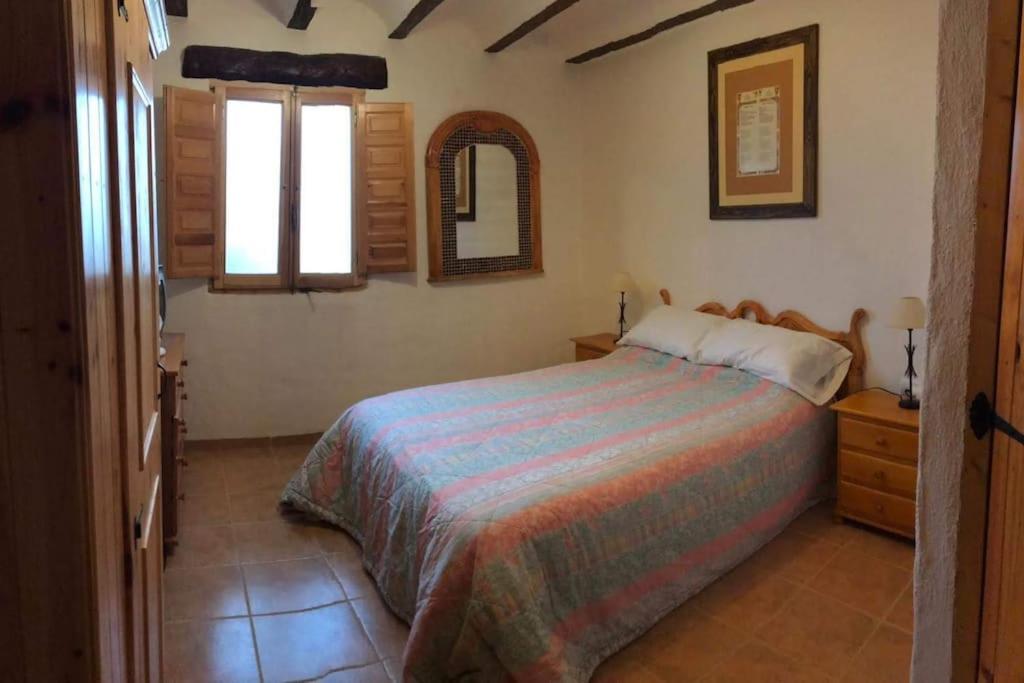CASA AIDAN rural acogedora con vistas de montaña
