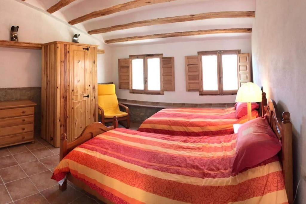 CASA AIDAN rural acogedora con vistas de montaña