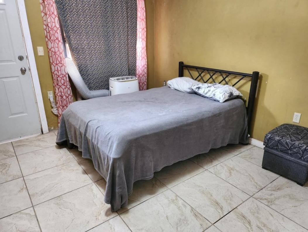 Habitación Privada en Departamento equipado view 5