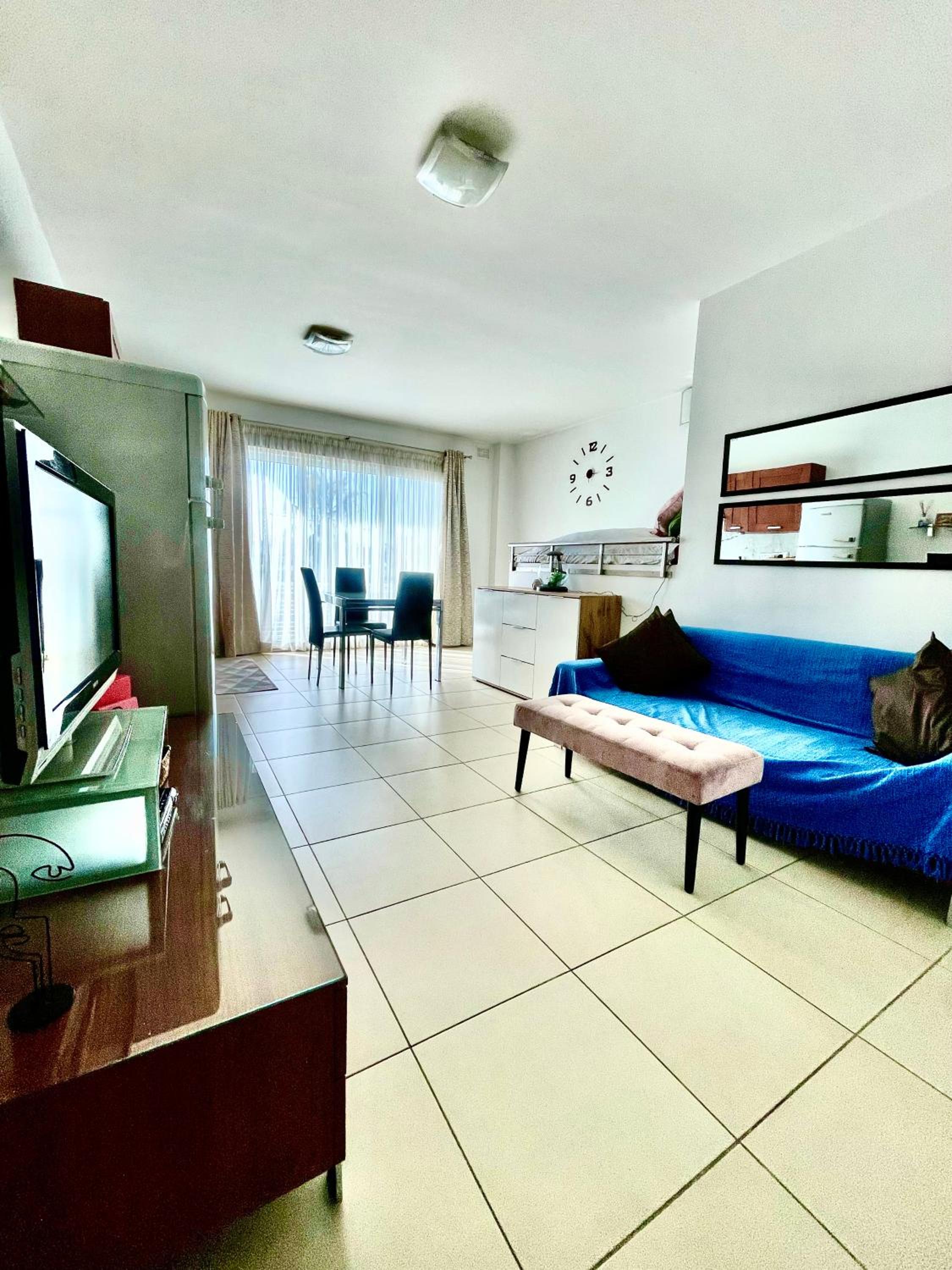 Island Sea Vibe Apartment view 3