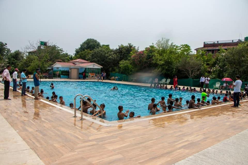 Lake Twenty Thousand Farm and Retreat, LTK - Haweli