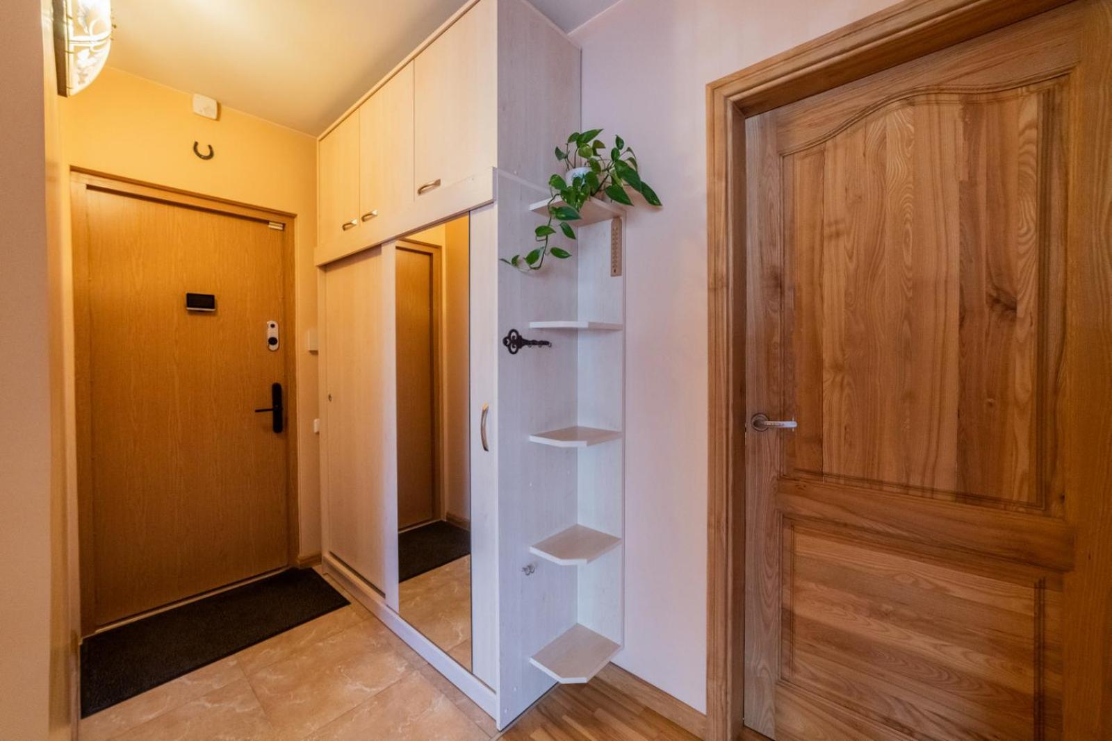 Monic Apartments