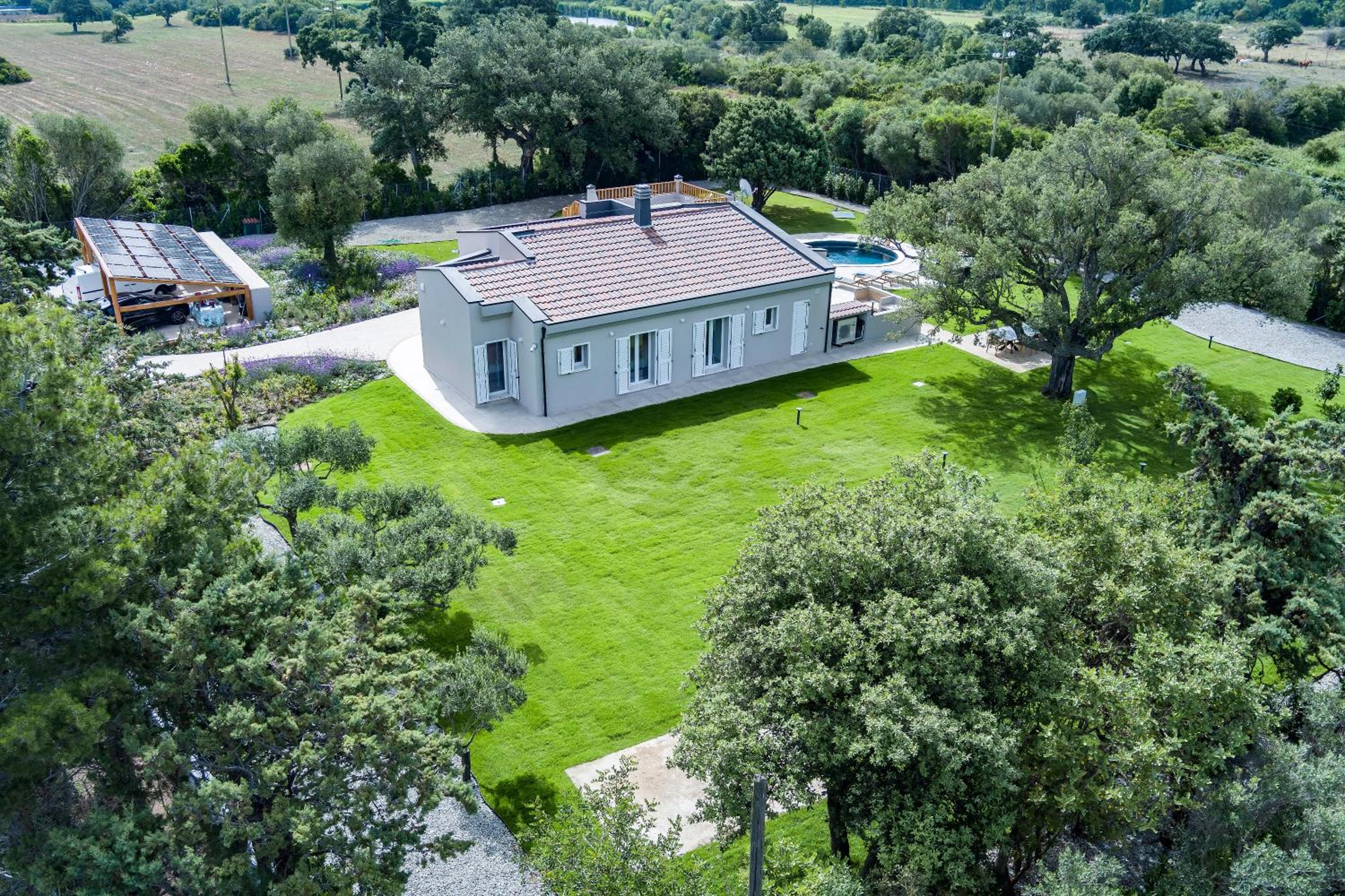 Golden Root San Teodoro view 2