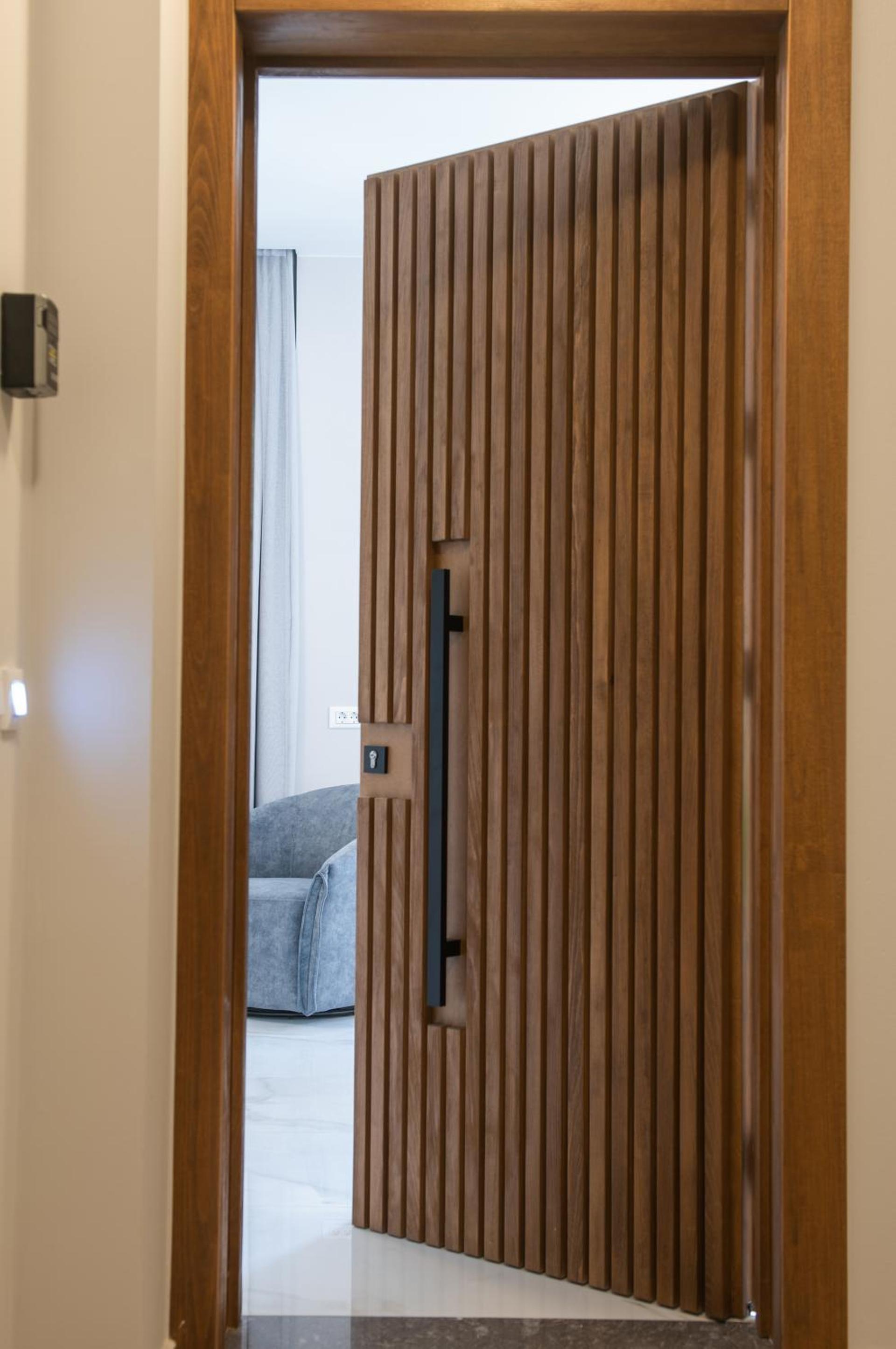 Oikos luxury central apartment