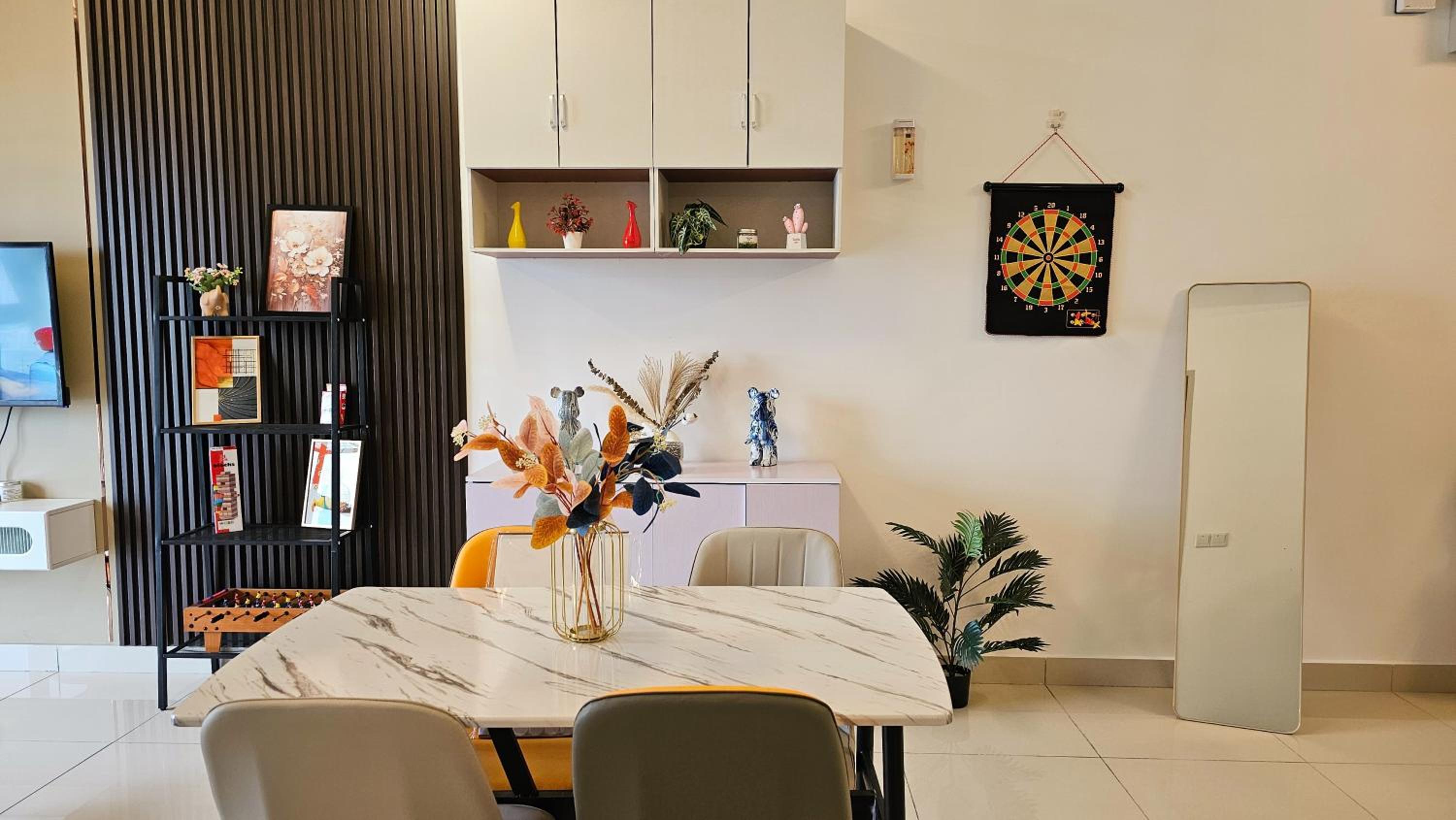 New Trion 2 KL City 5Pax Free shutter bus to MRT LRT