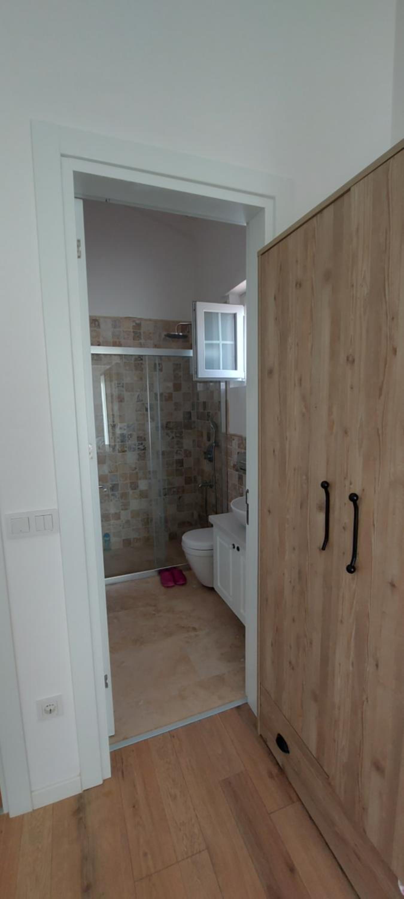 Havuzlu taş villa 2 view 3