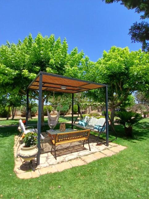 Mama’s Sunshine Garden Villa view 5