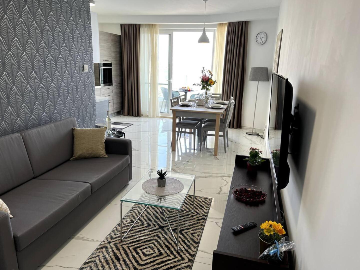 Xemxija 2BED Seafront - FL 2 by Homely photo 5