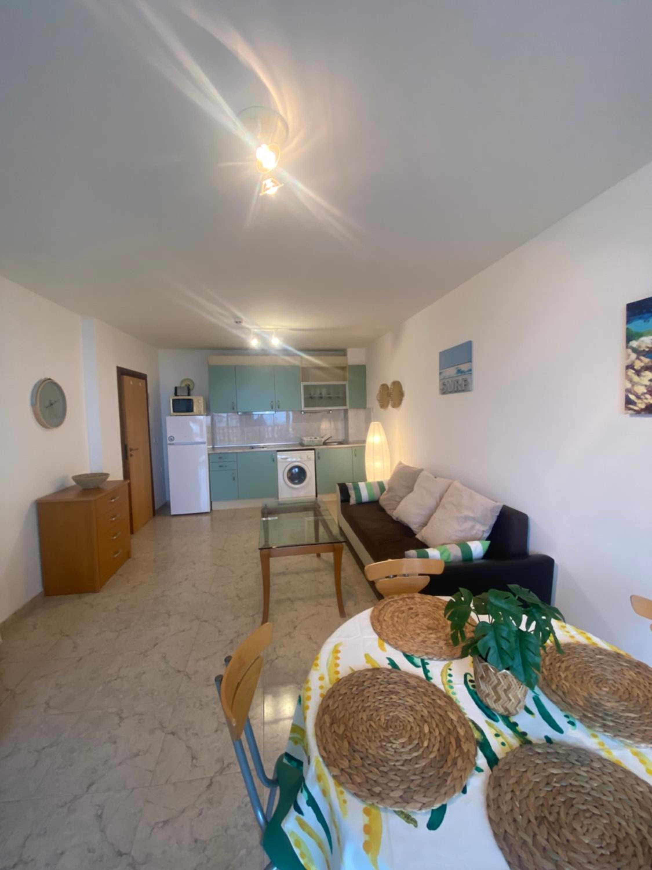 Cozy apartment in Kambani 1