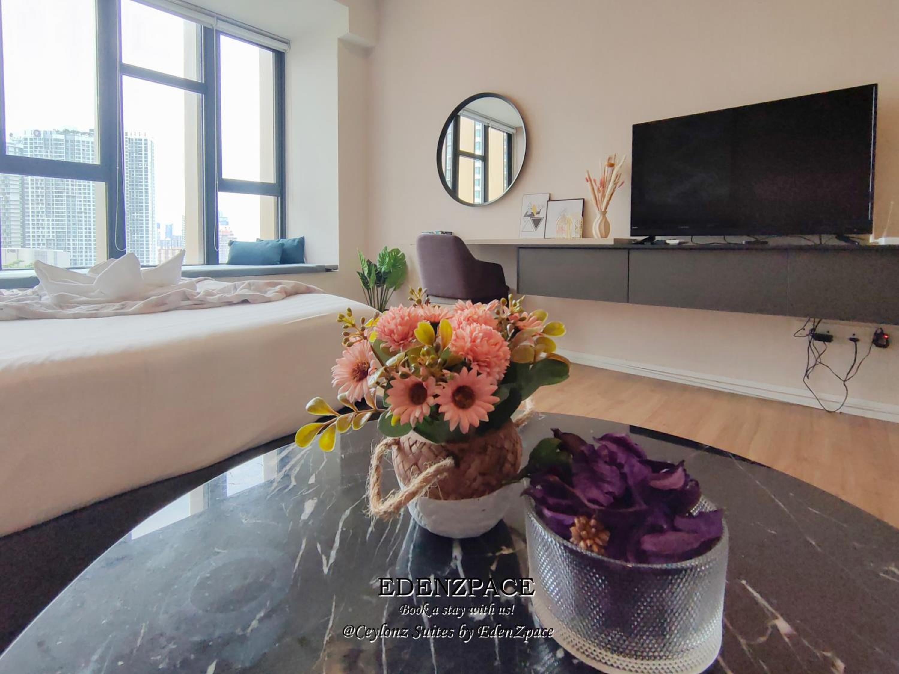 Ceylonz Suites by EdenZpace