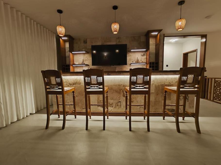 Luxurious 5-bed villa in Vipingo Ridge view 3
