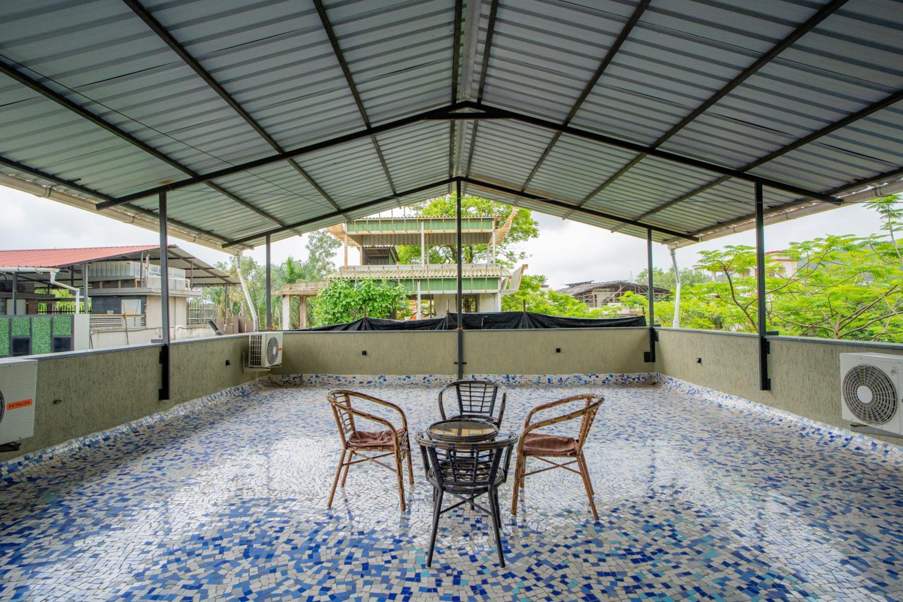 Alaya Stays - Imperial Calista 4BHK near Khandala Hills view 5