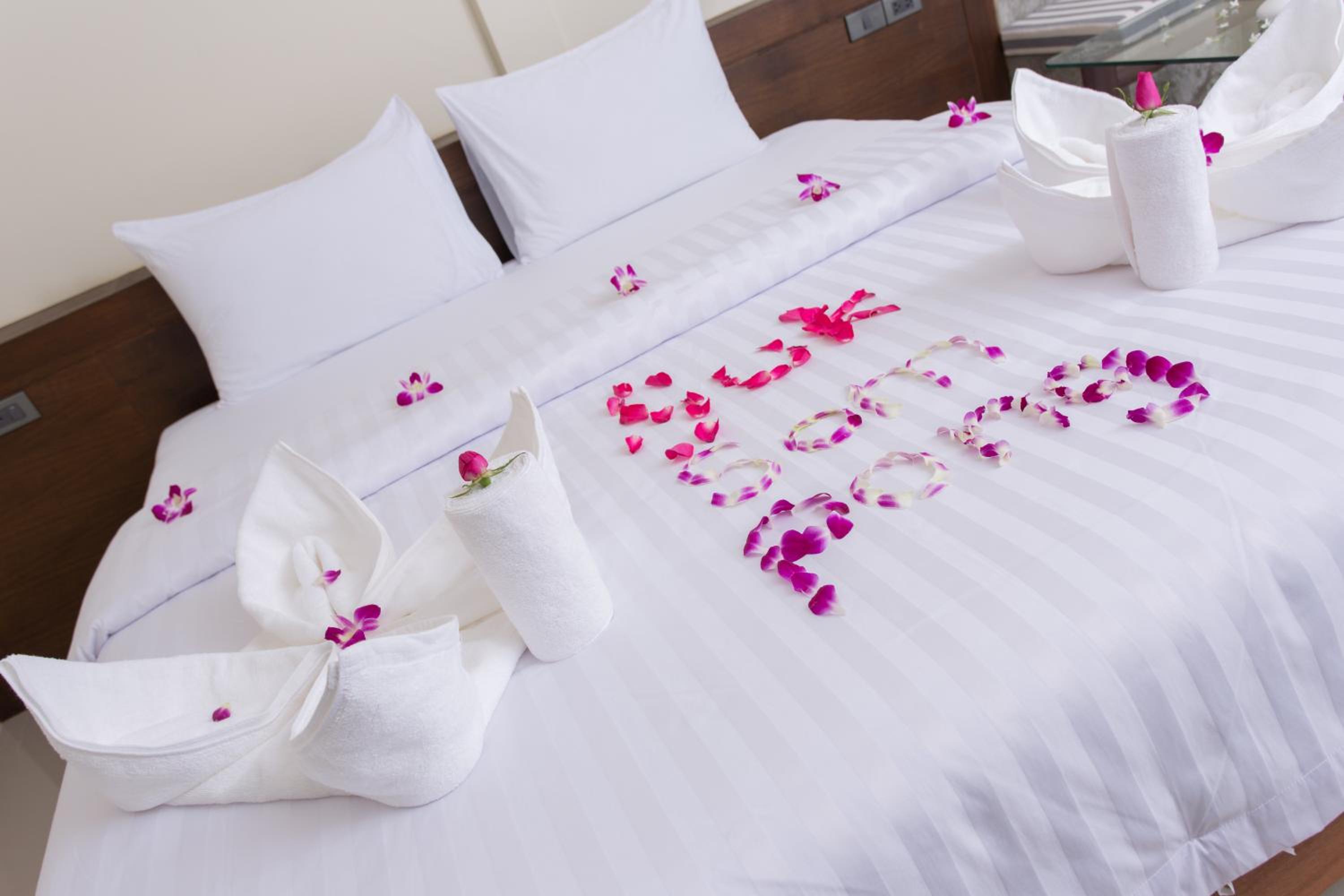 Suksompong Resort