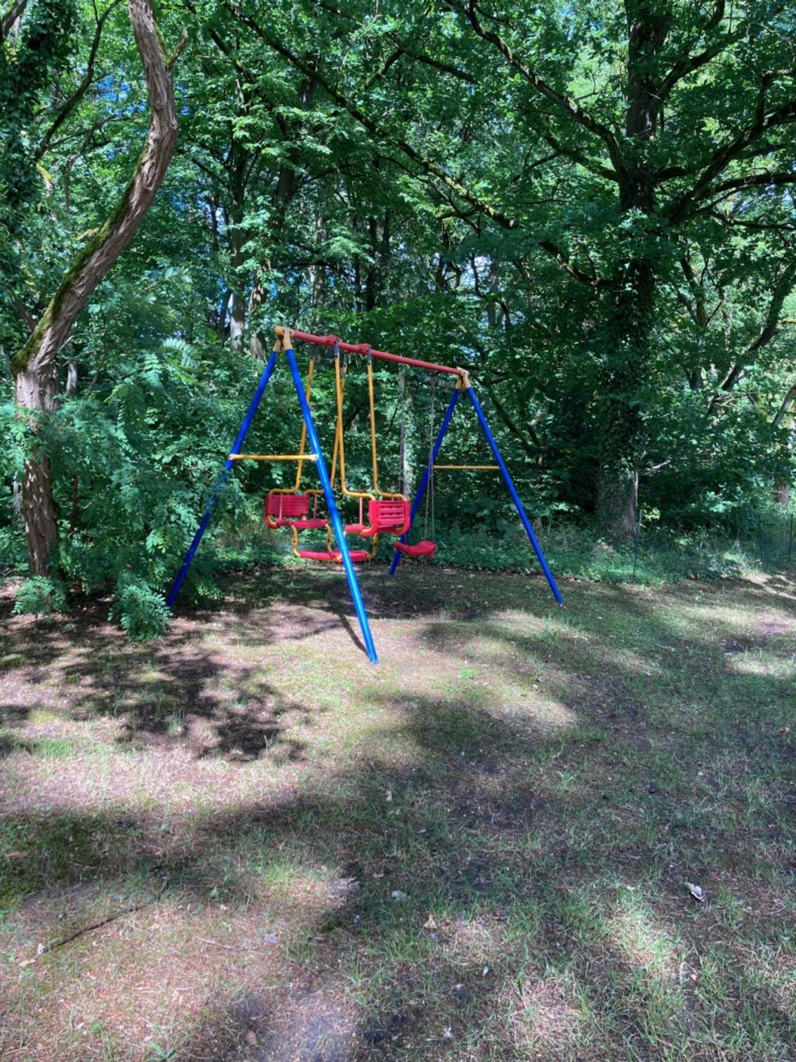 Bunte Ferienhaussiedlung