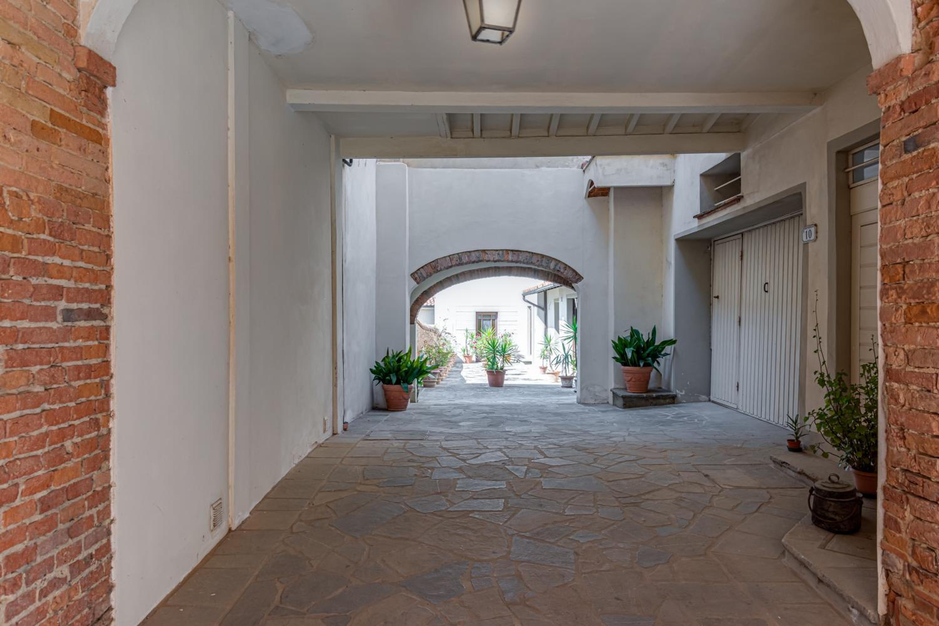 Characteristic flat in a borgo view 4