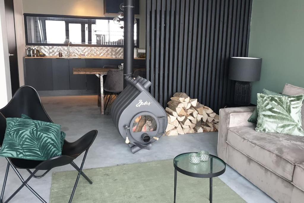 Luxe stal appartement