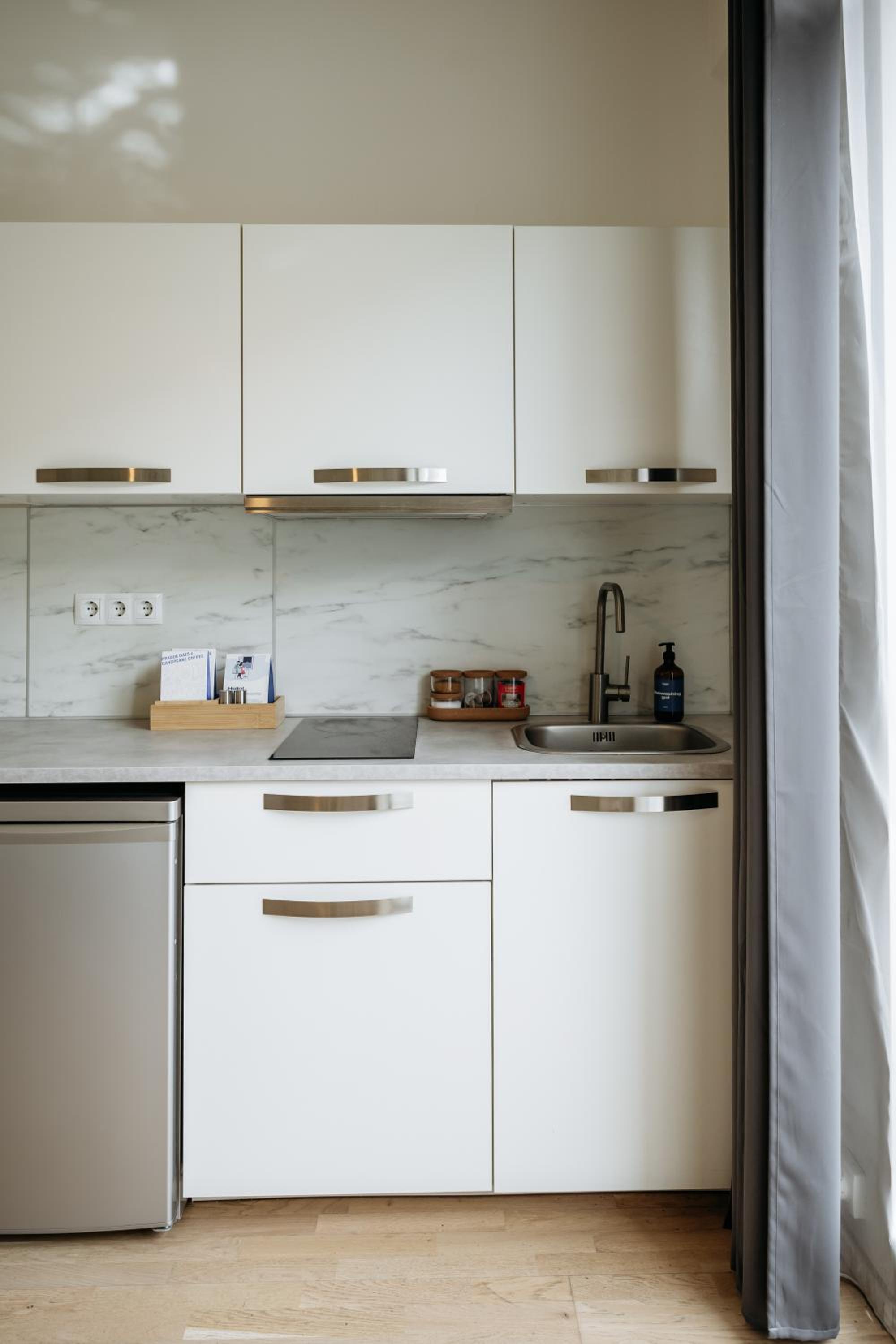 Prague Days - Premium Studios w Stunning Terraces - Easy City Access