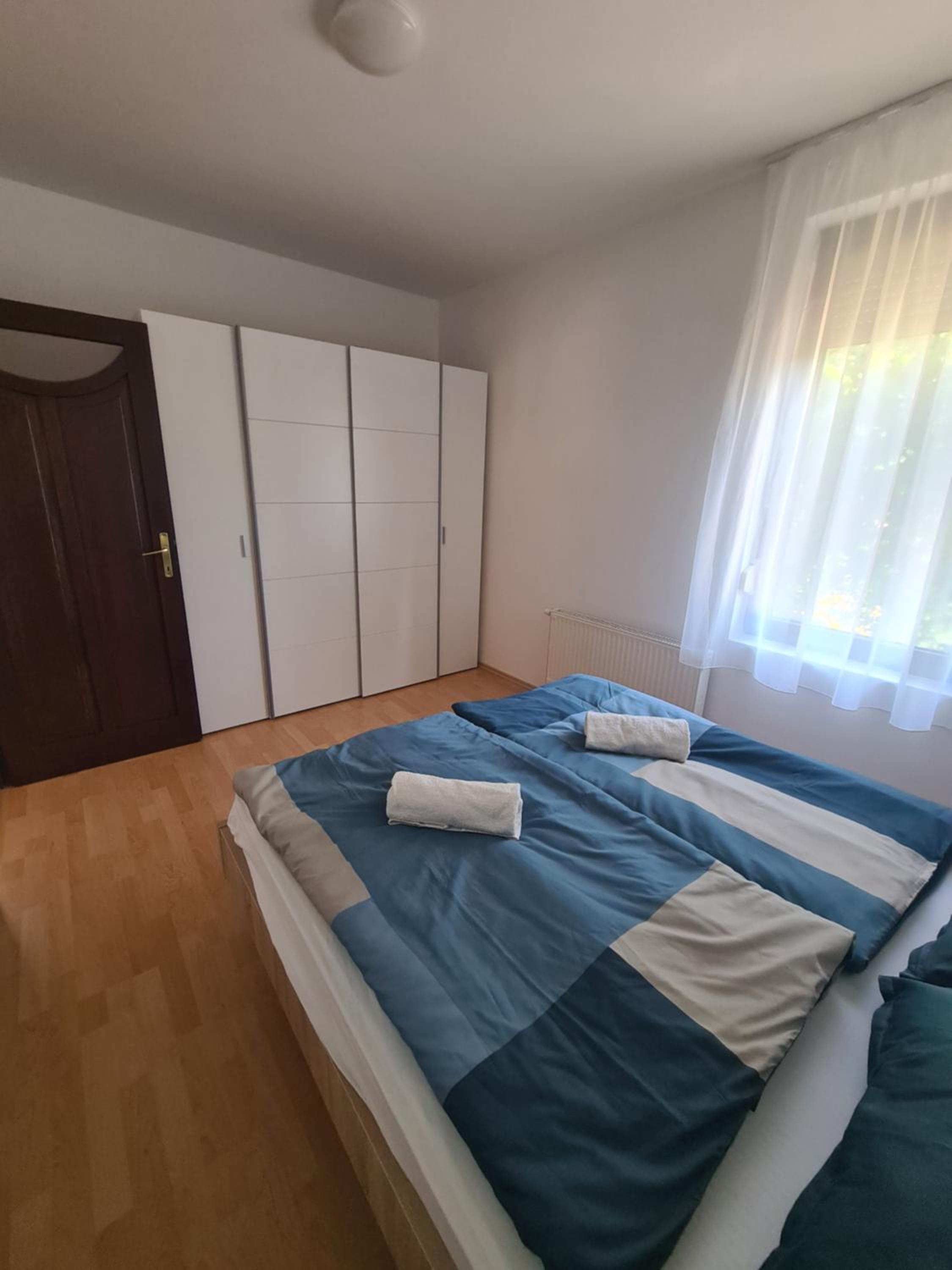 Jade Apartman