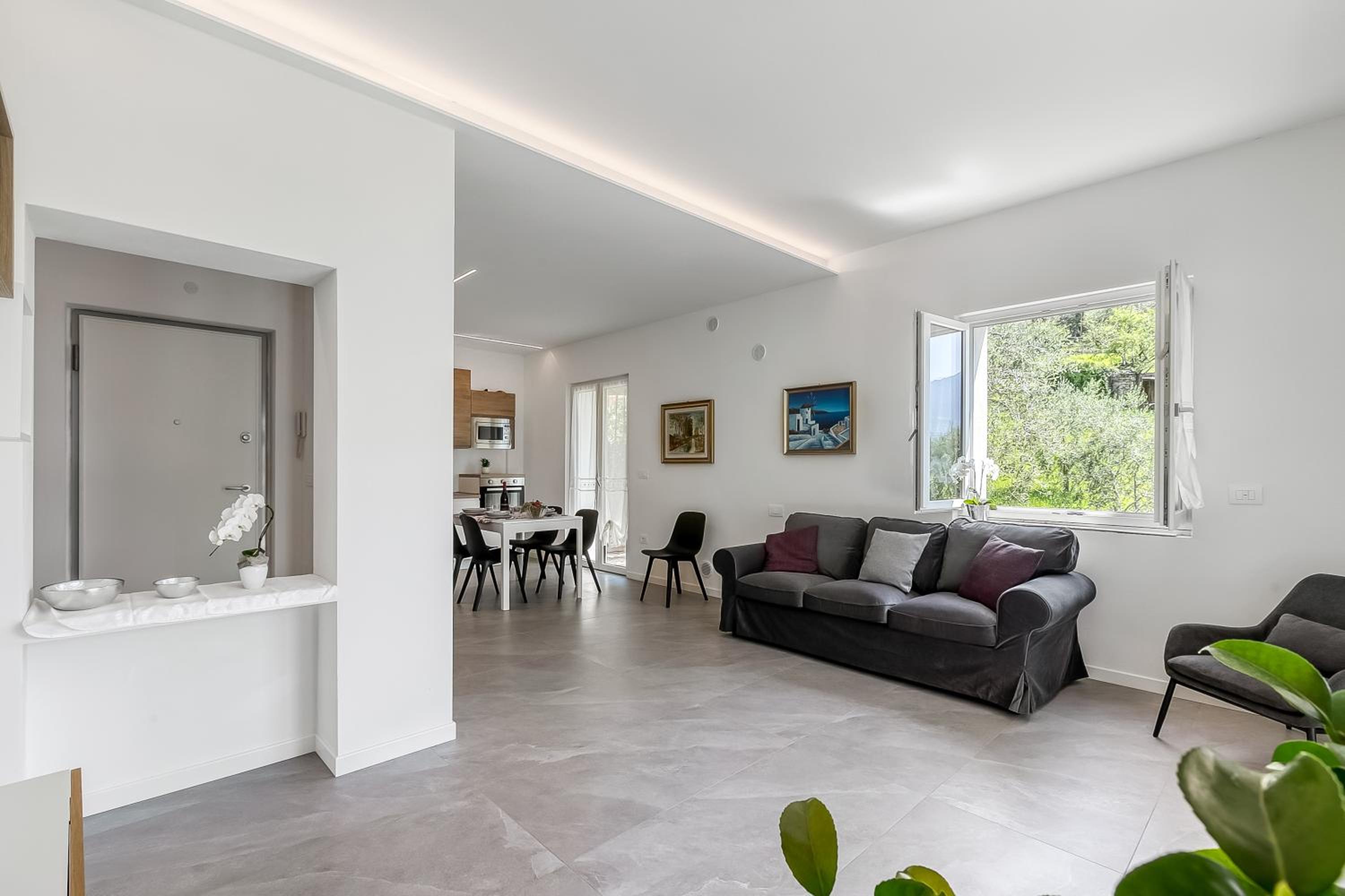 Casa Beatrice - Happy Rentals view 4