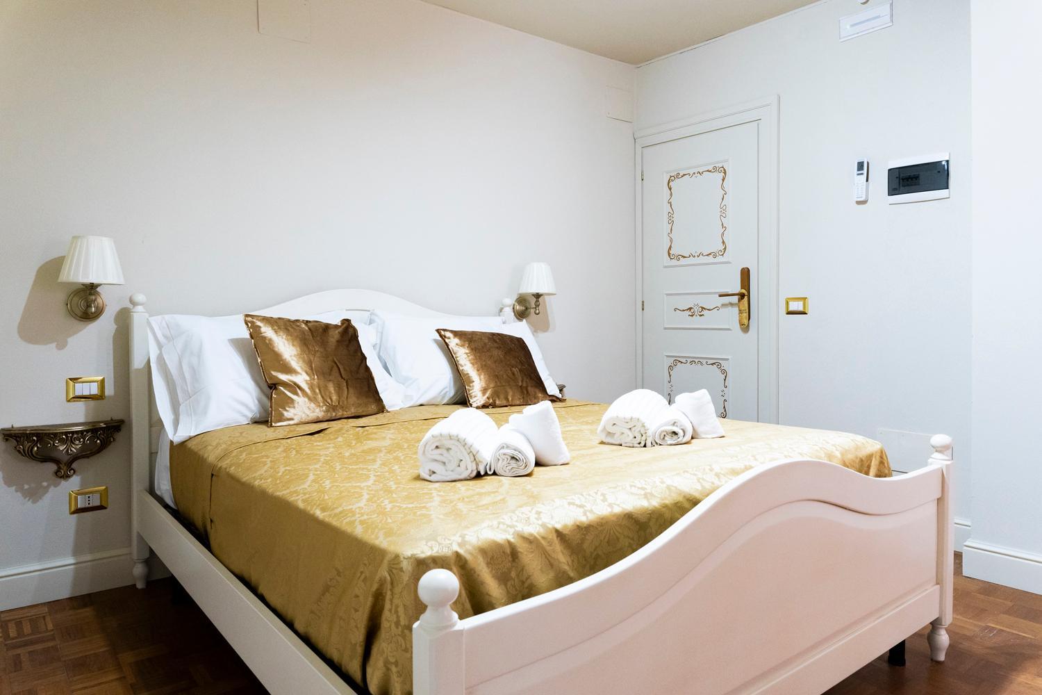 Palazzo Titti Rialto Suites