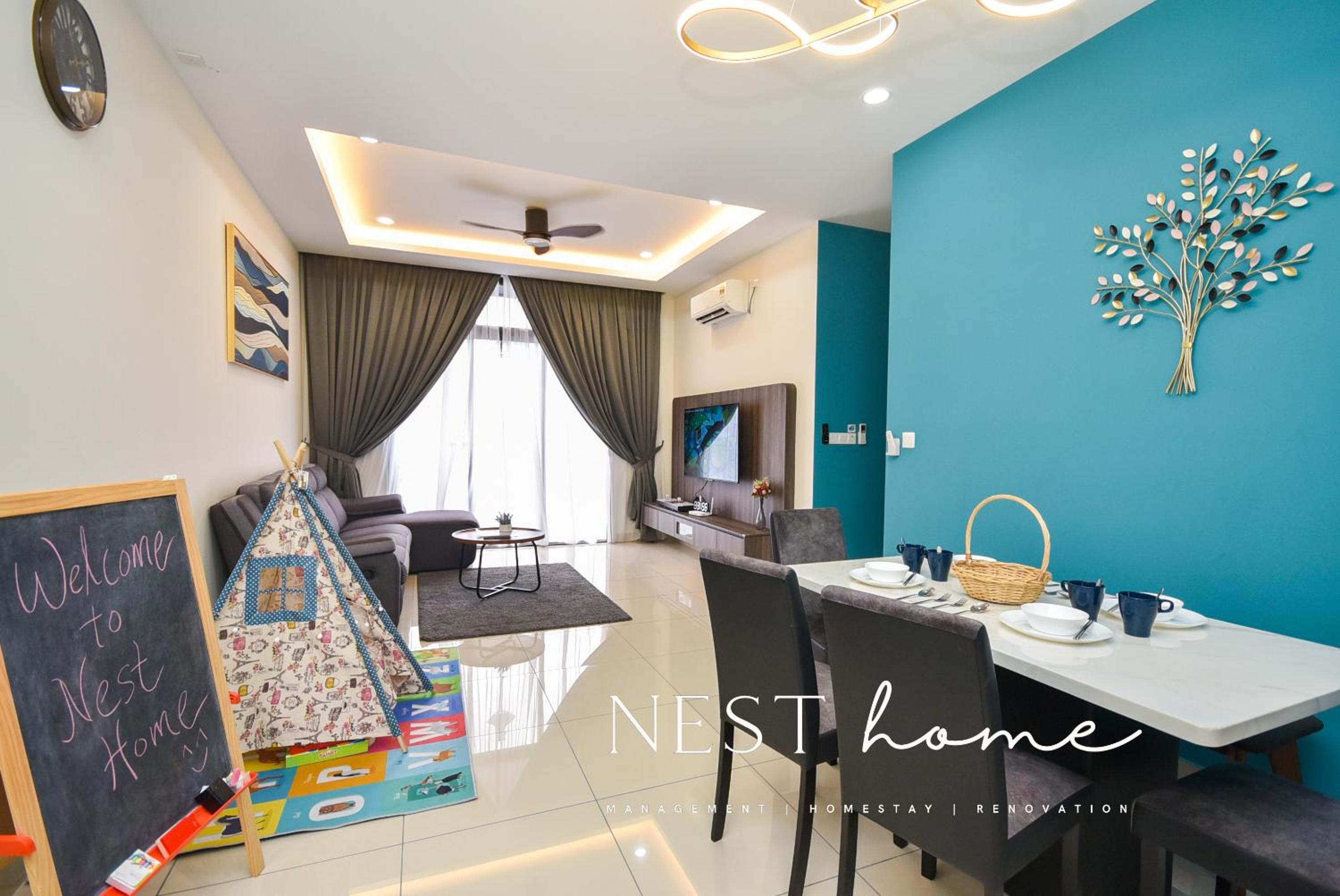Twin Tower Residence by Nest Home【5 mins walk to CIQ】