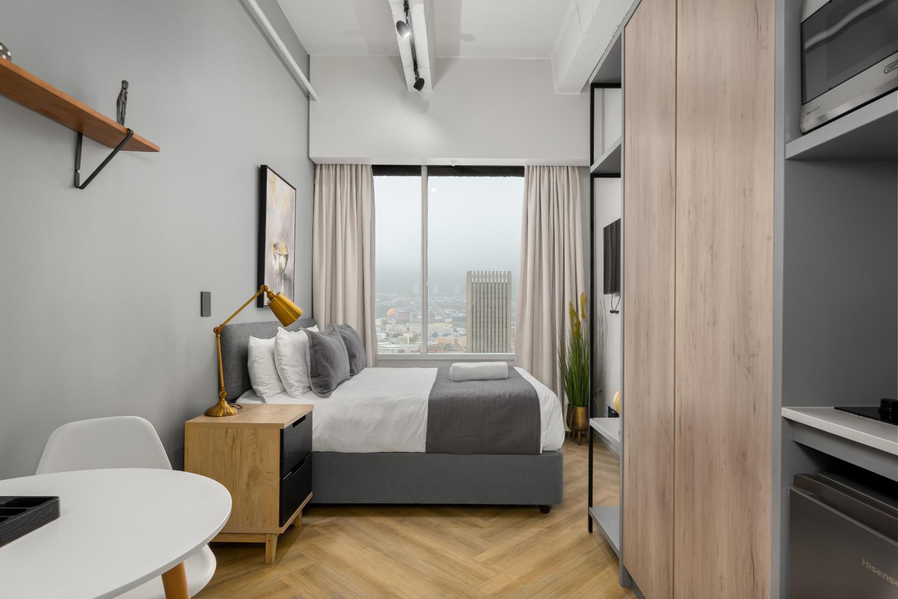 One Thibault Luxury Apartments