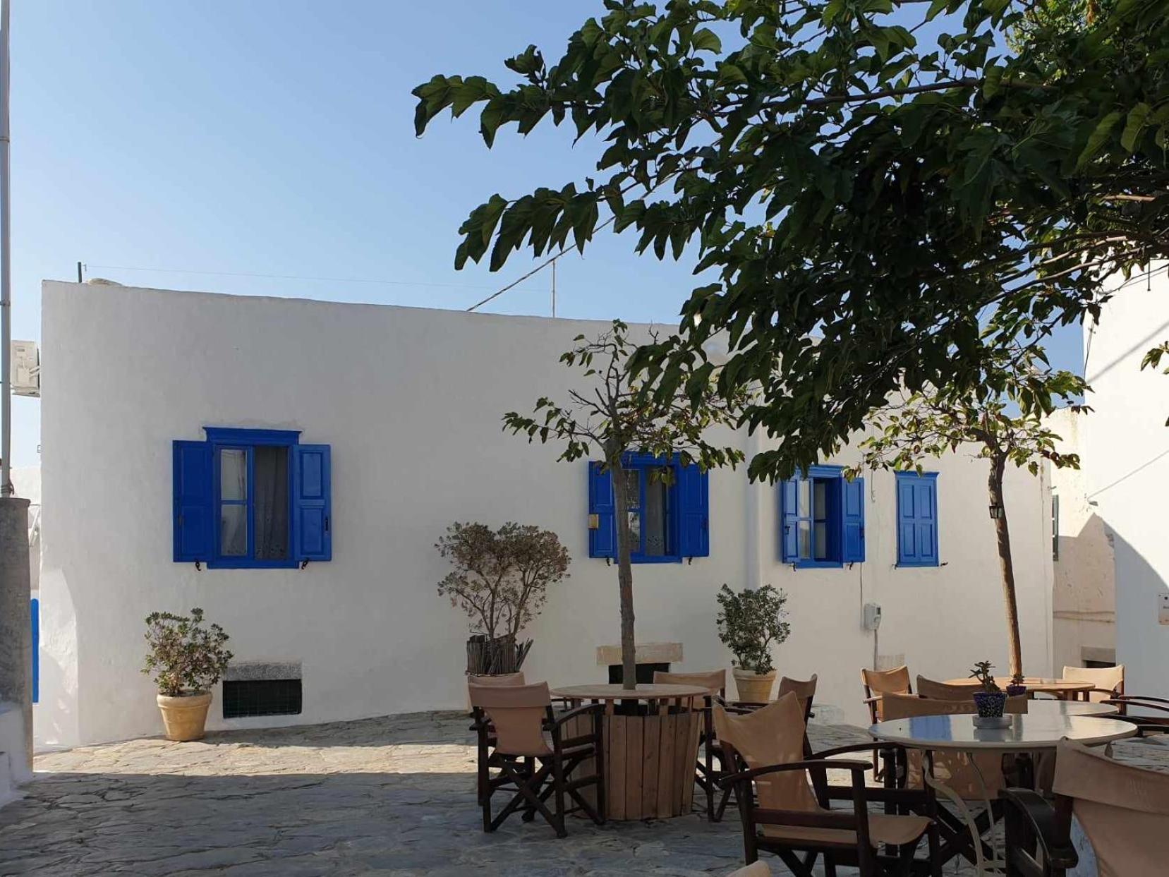 StathisApart1 photo 2