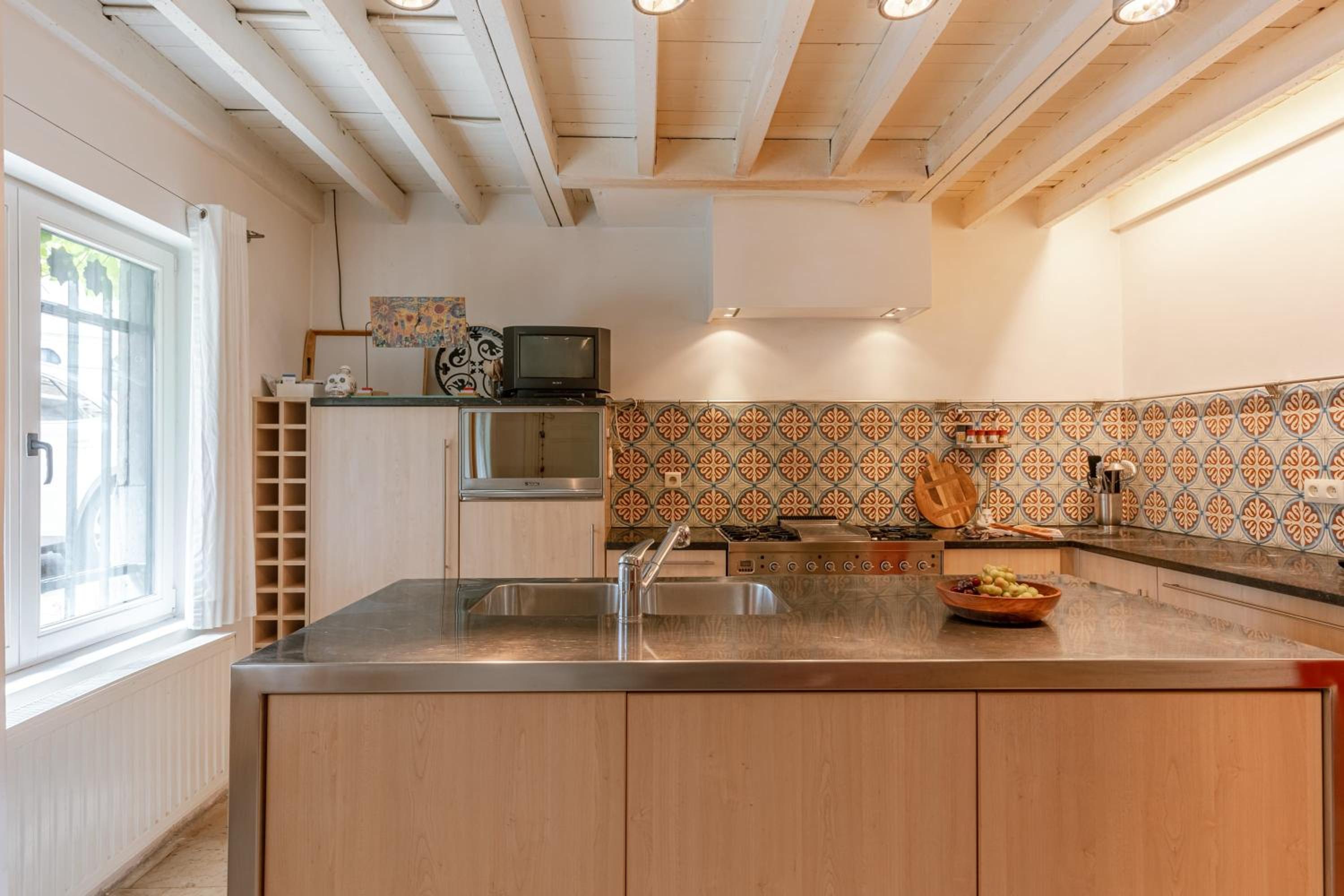Huswell - Nice home in the center of Antwerp, pets welcome