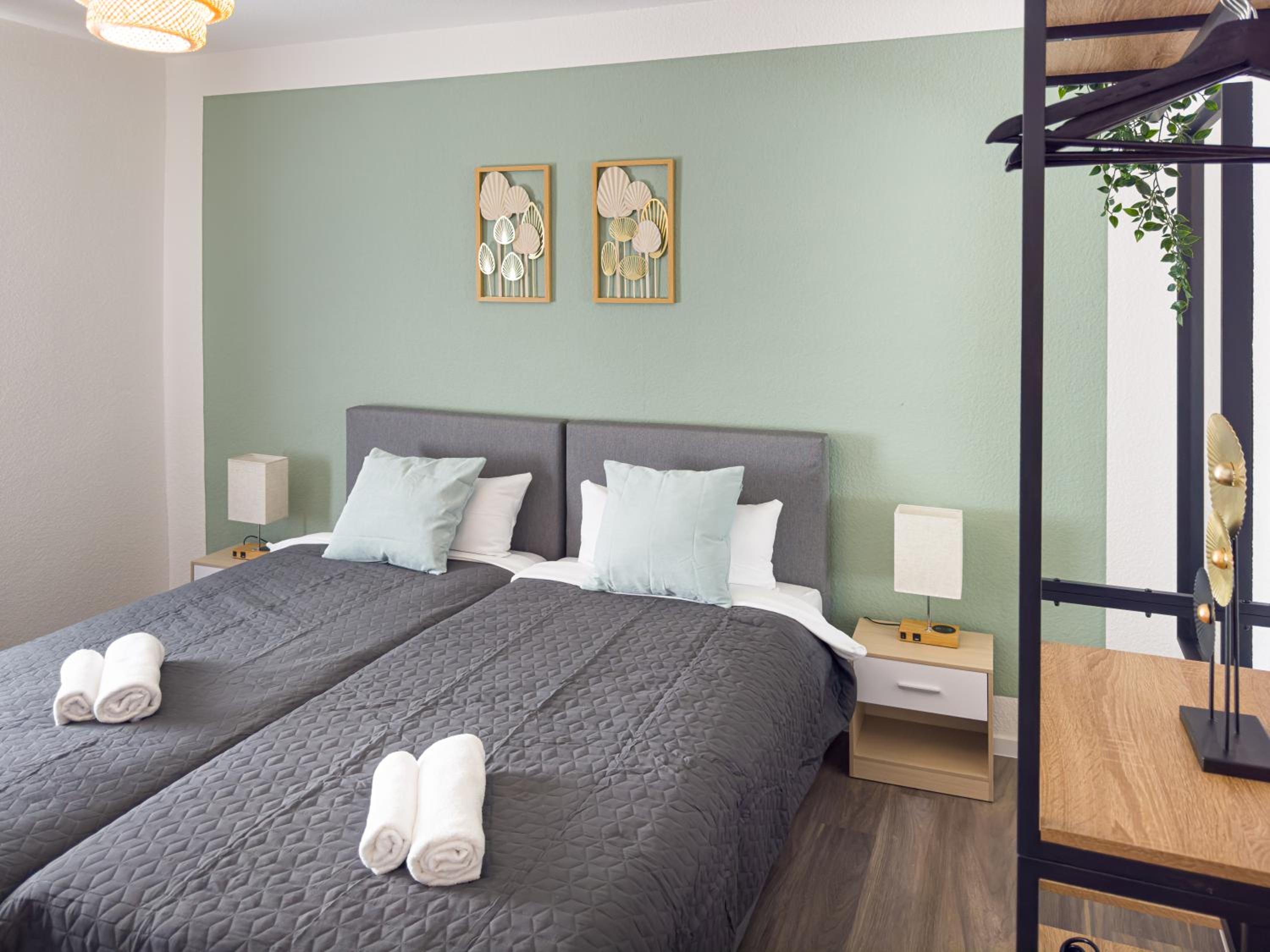 ImmoStay M#6 Maisonette- Apartment, Wifi & Parken, Parkanlage, 4K TV