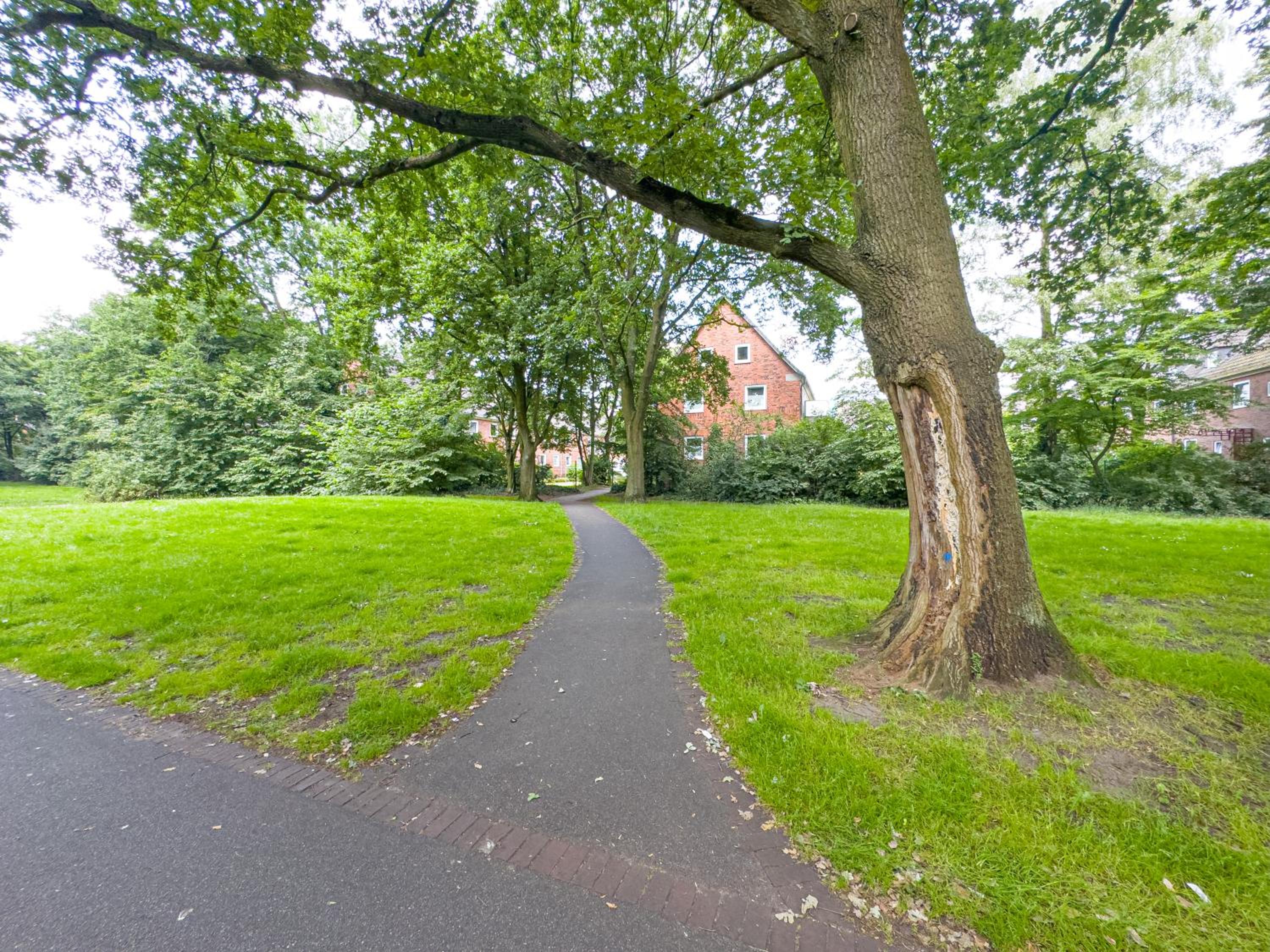 ImmoStay M#6 Maisonette- Apartment, Wifi & Parken, Parkanlage, 4K TV