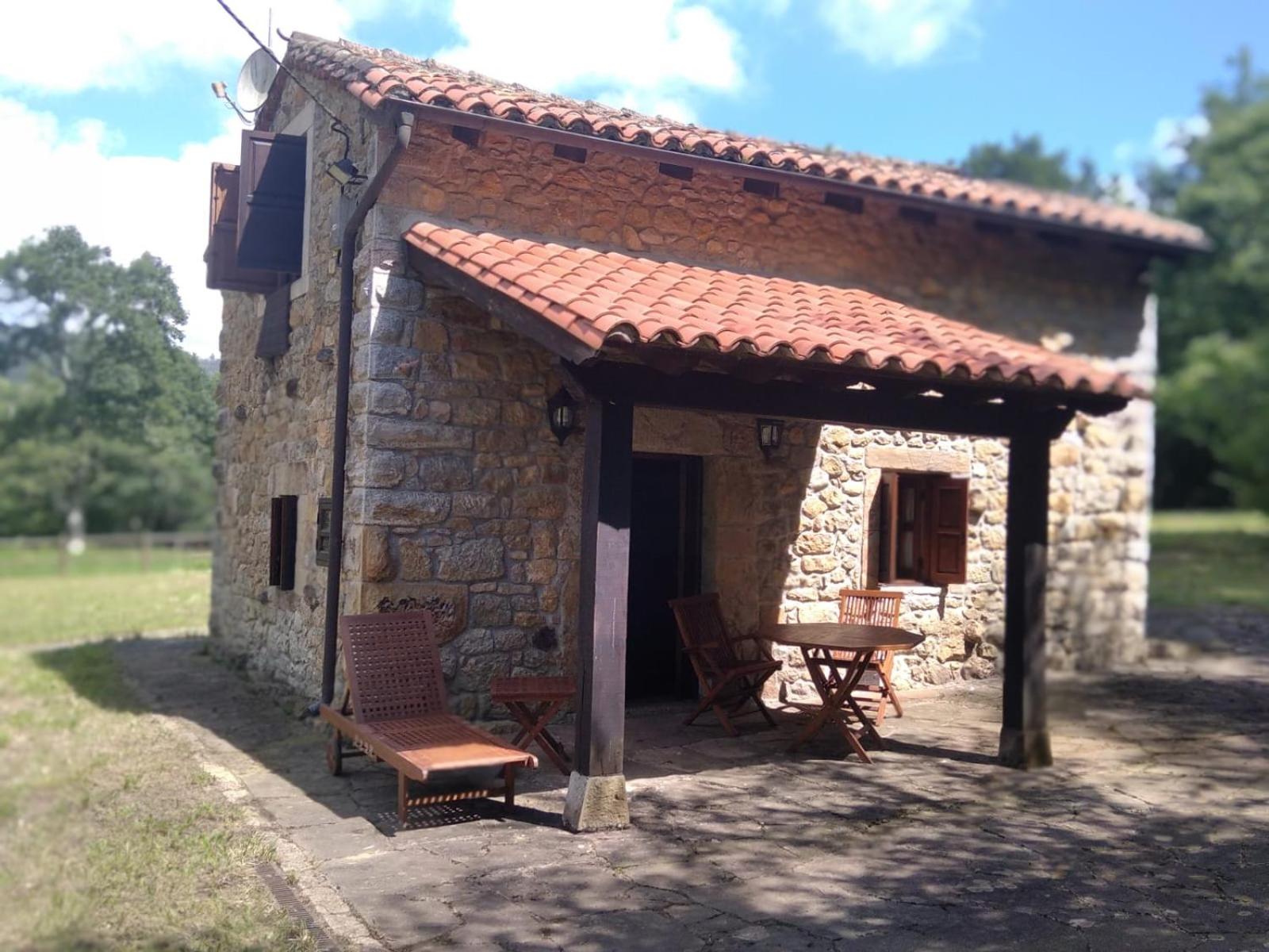 Casa de piedra en Casamaría