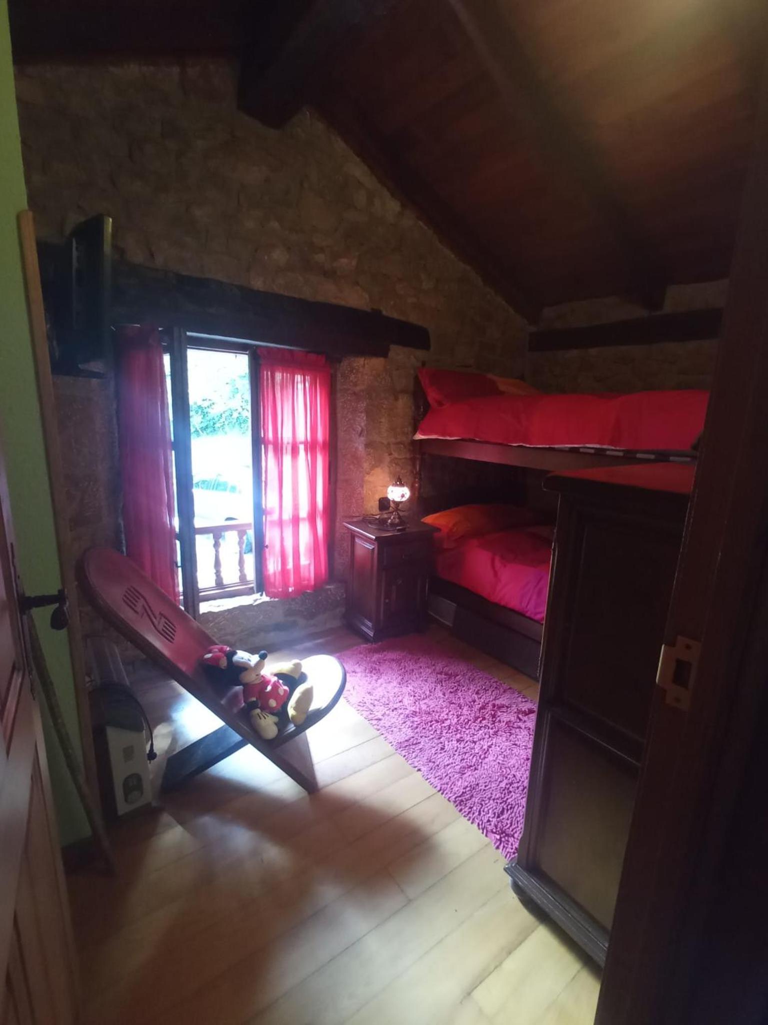 Casa de piedra en Casamaría