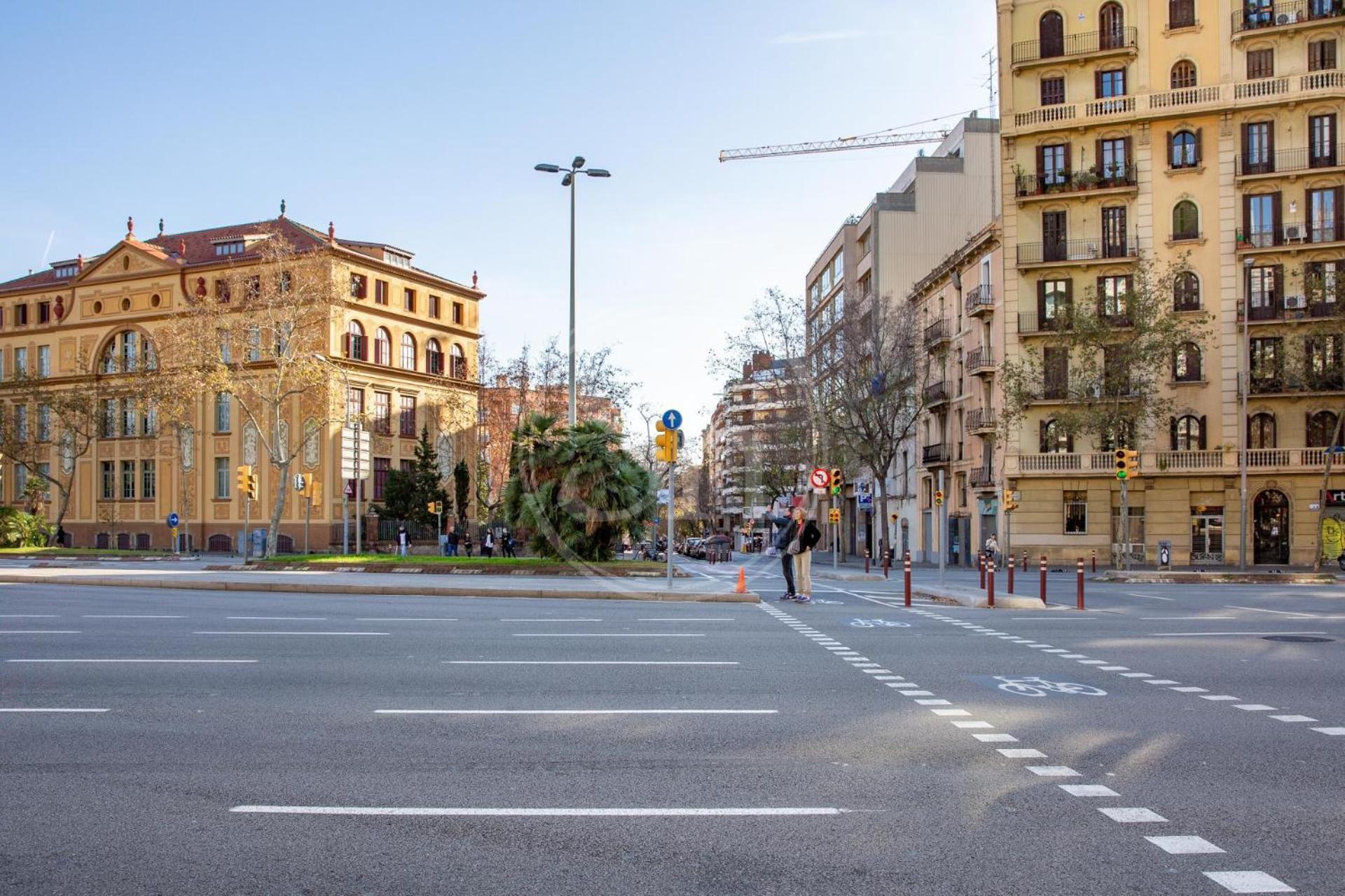 Apartment near Sagrada Familia