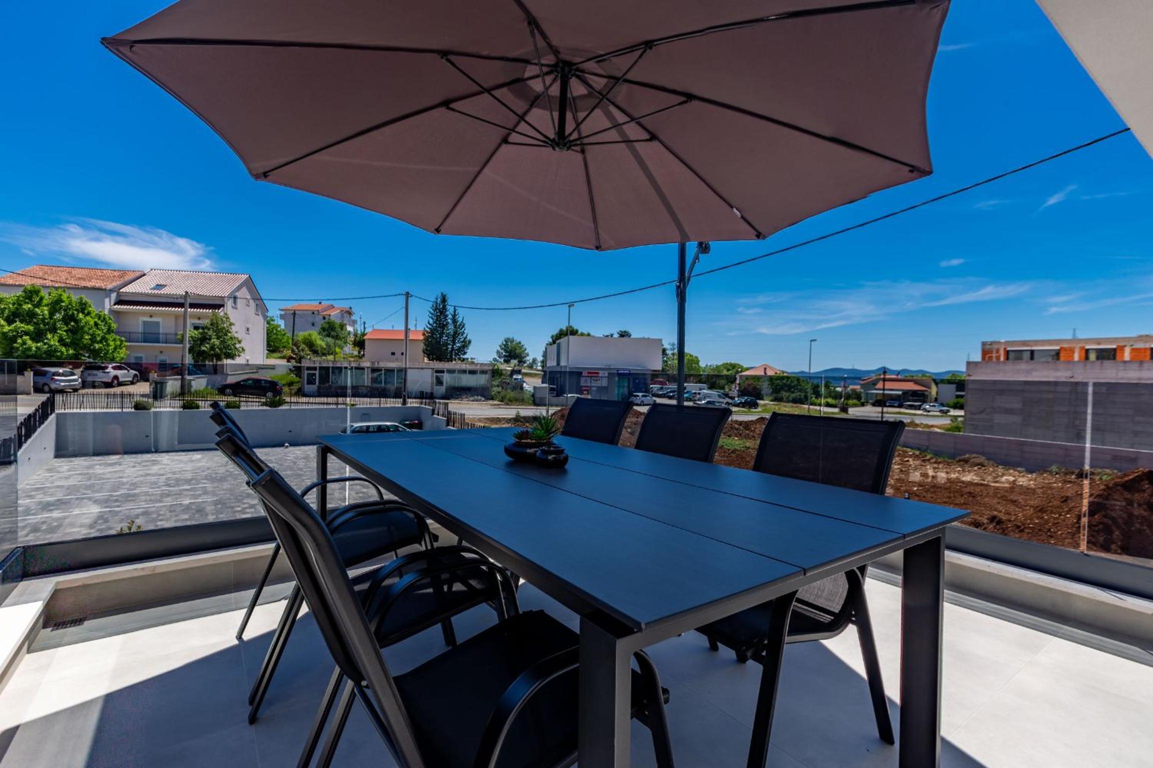 Casa MiA Apartments with parking view 2