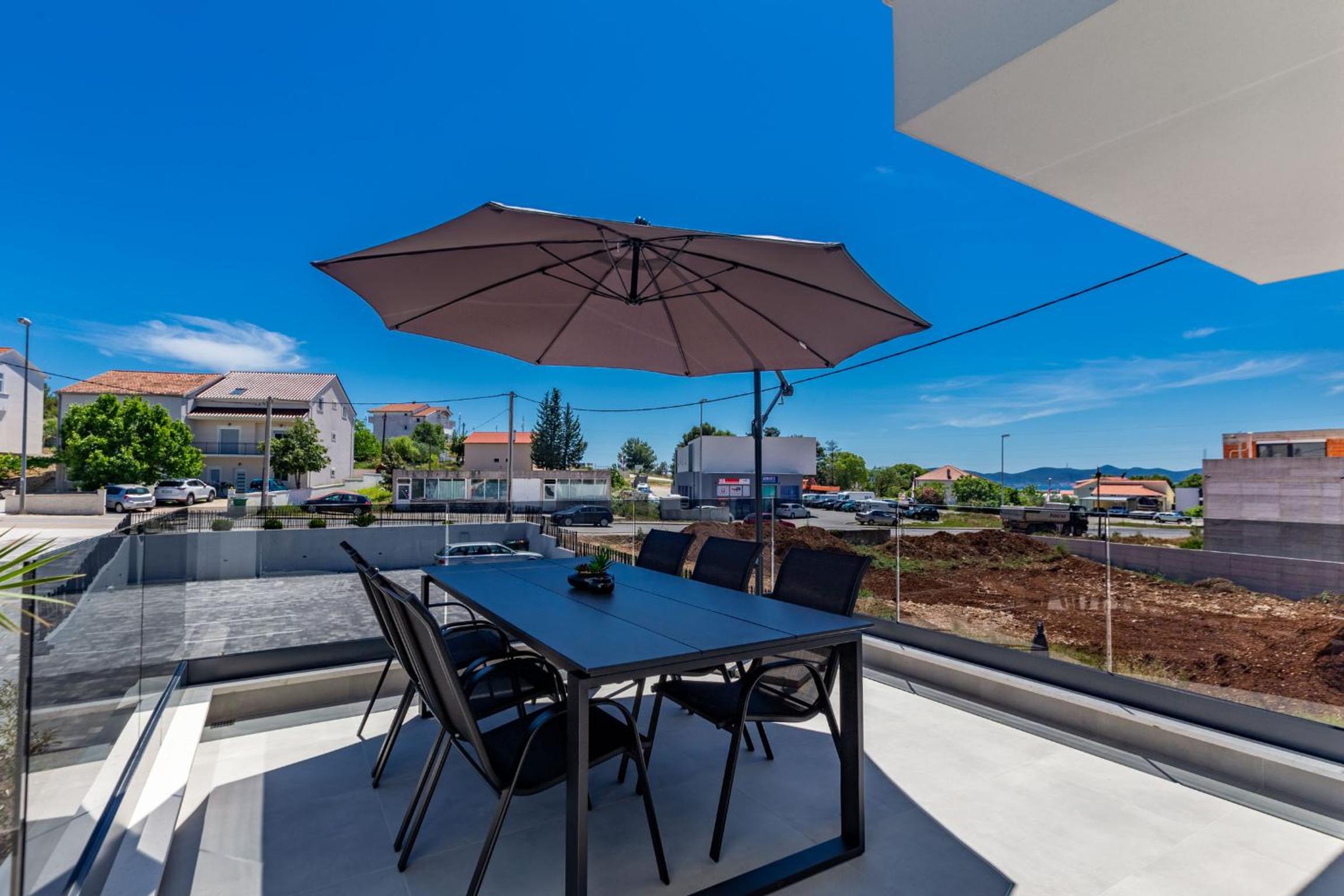 Casa MiA Apartments with parking view 4