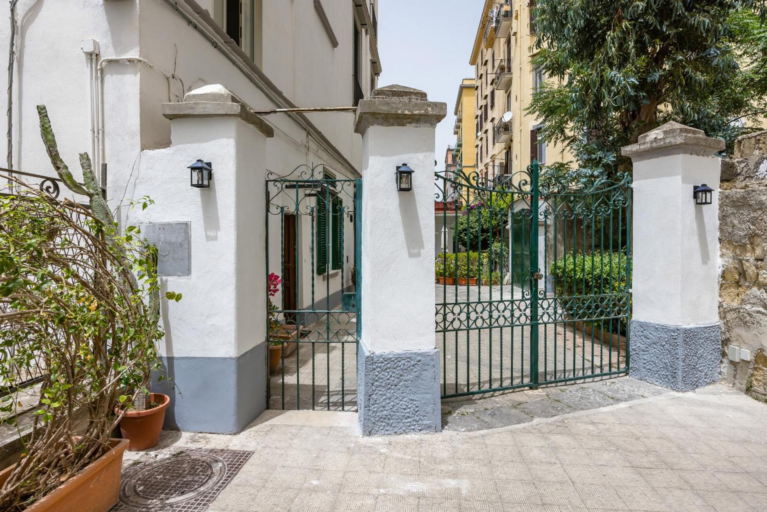 Appartamenti a Villa Carafa di Belvedere by Wonderful Italy
