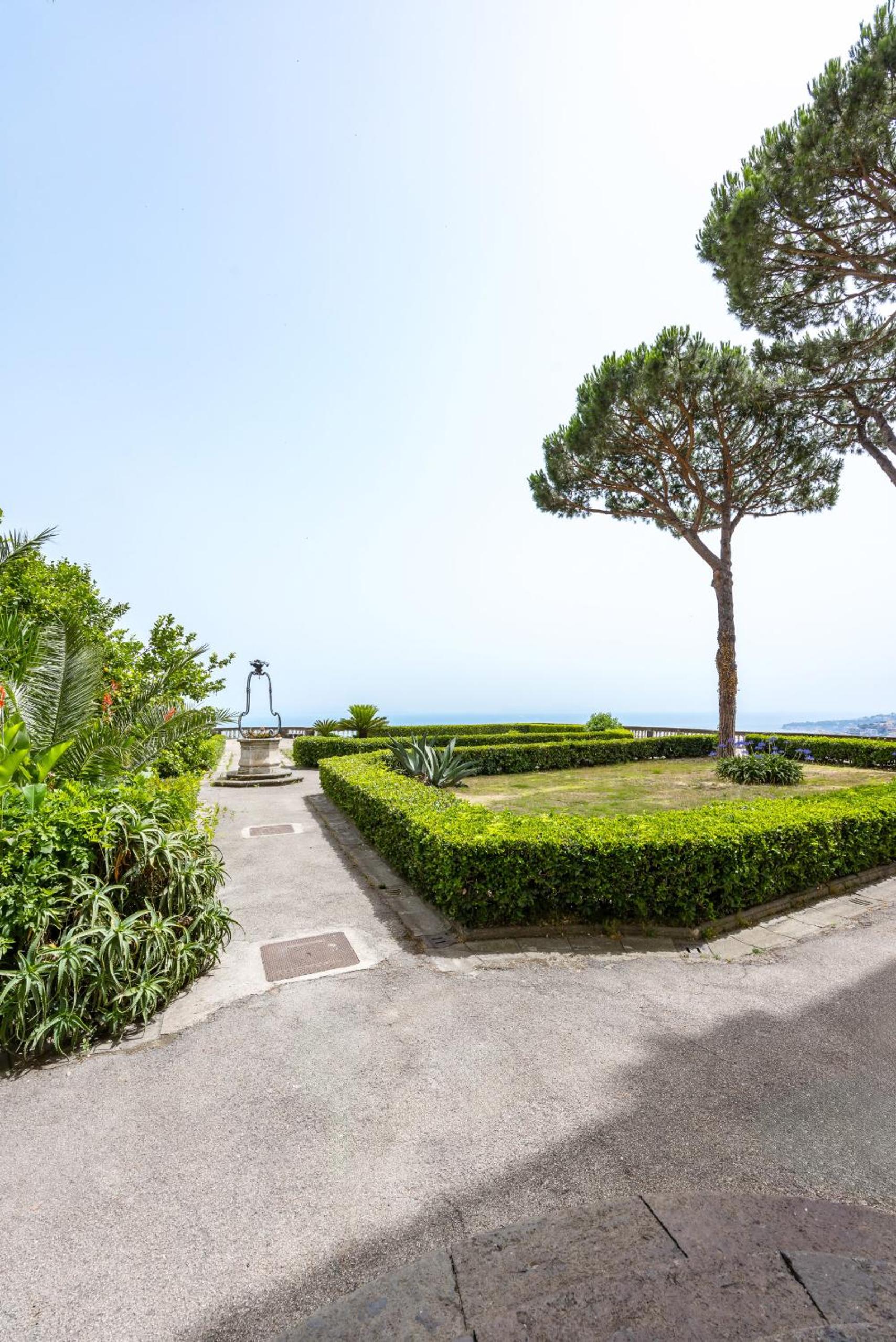 Appartamenti a Villa Carafa di Belvedere by Wonderful Italy