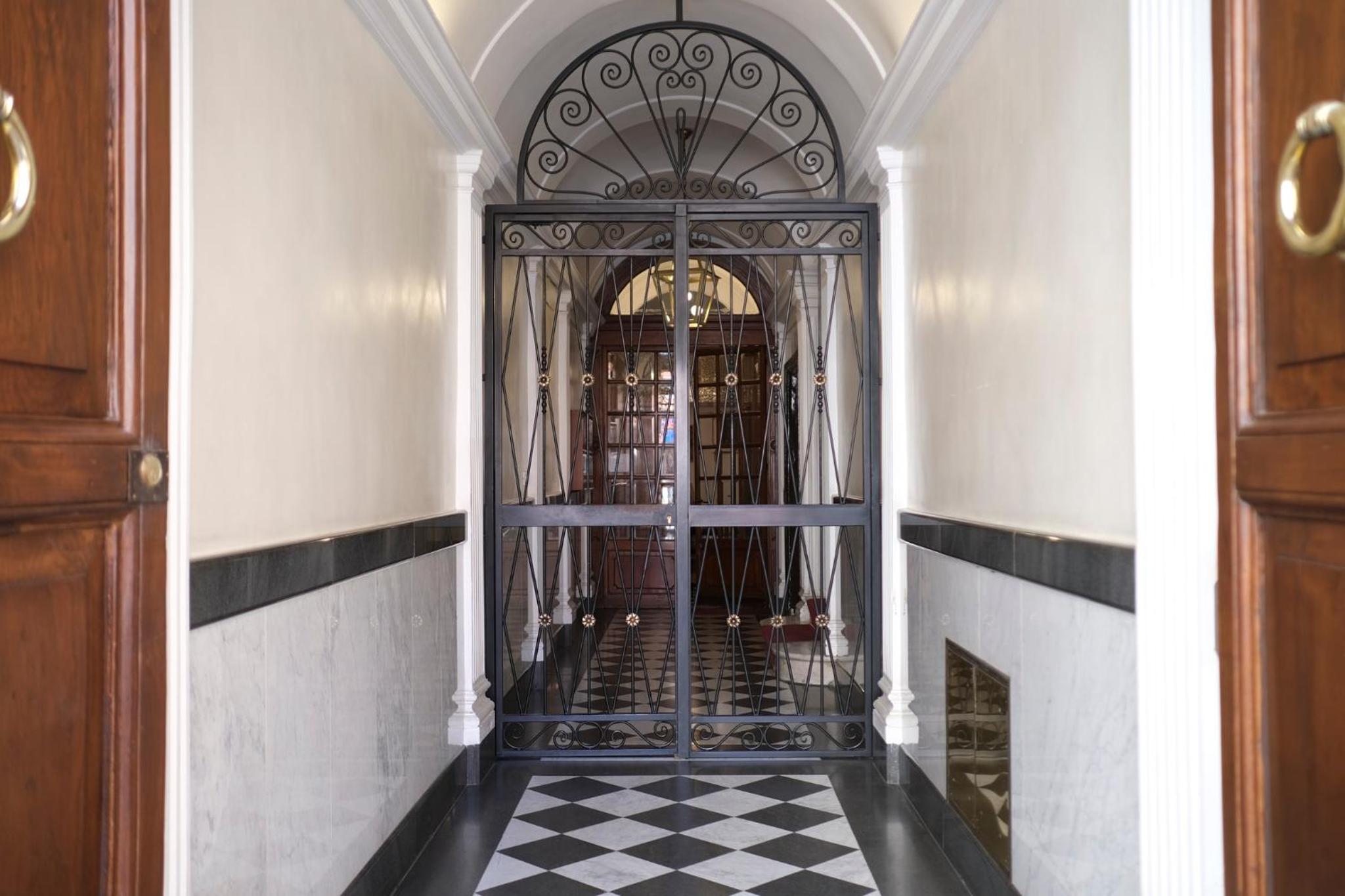 Hotel Charme Spagna Boutique Hotel - Image 1