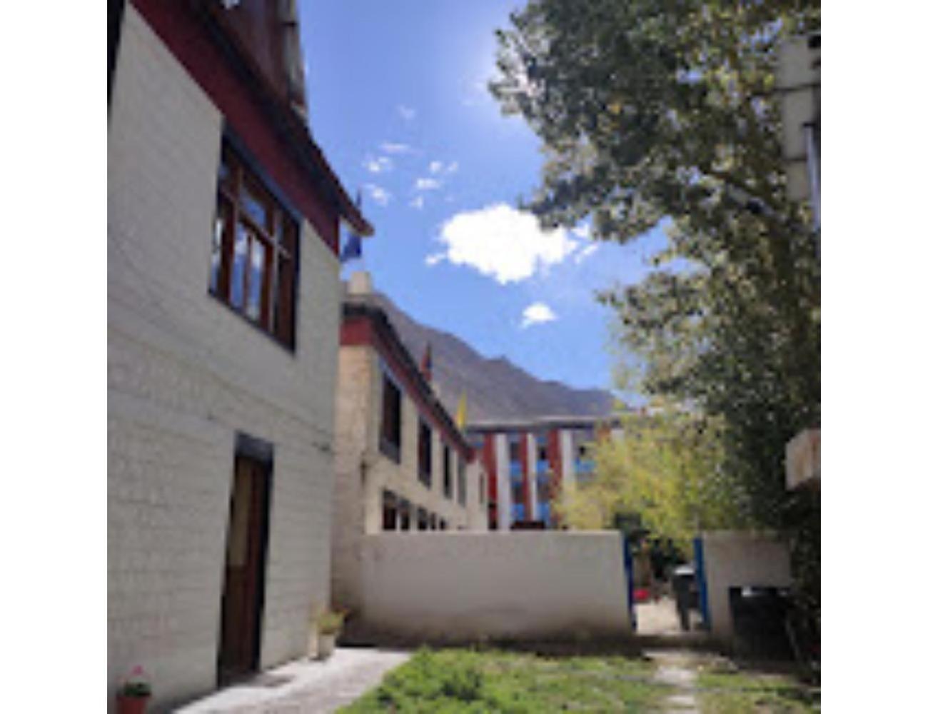 Hotel Khangsar & Restaurant, Kaza