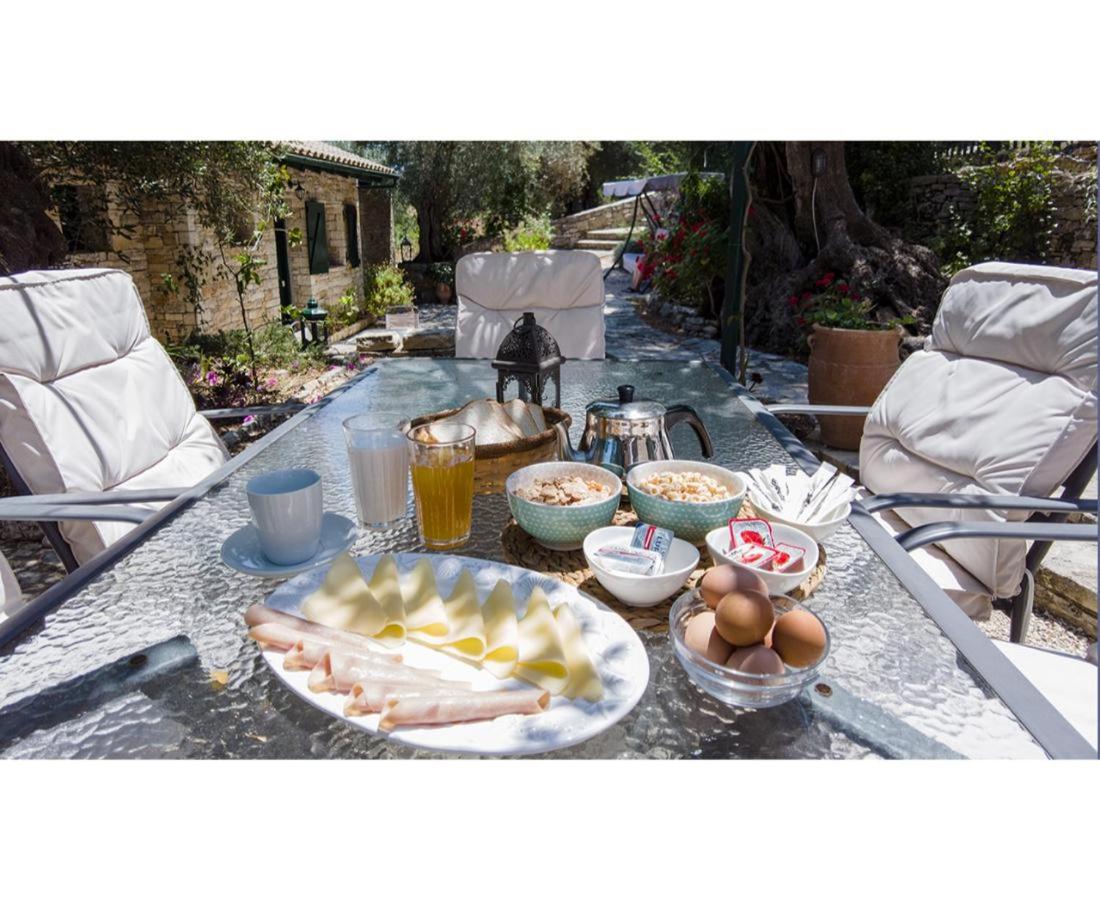 Adamantia Double Room D2 photo 5