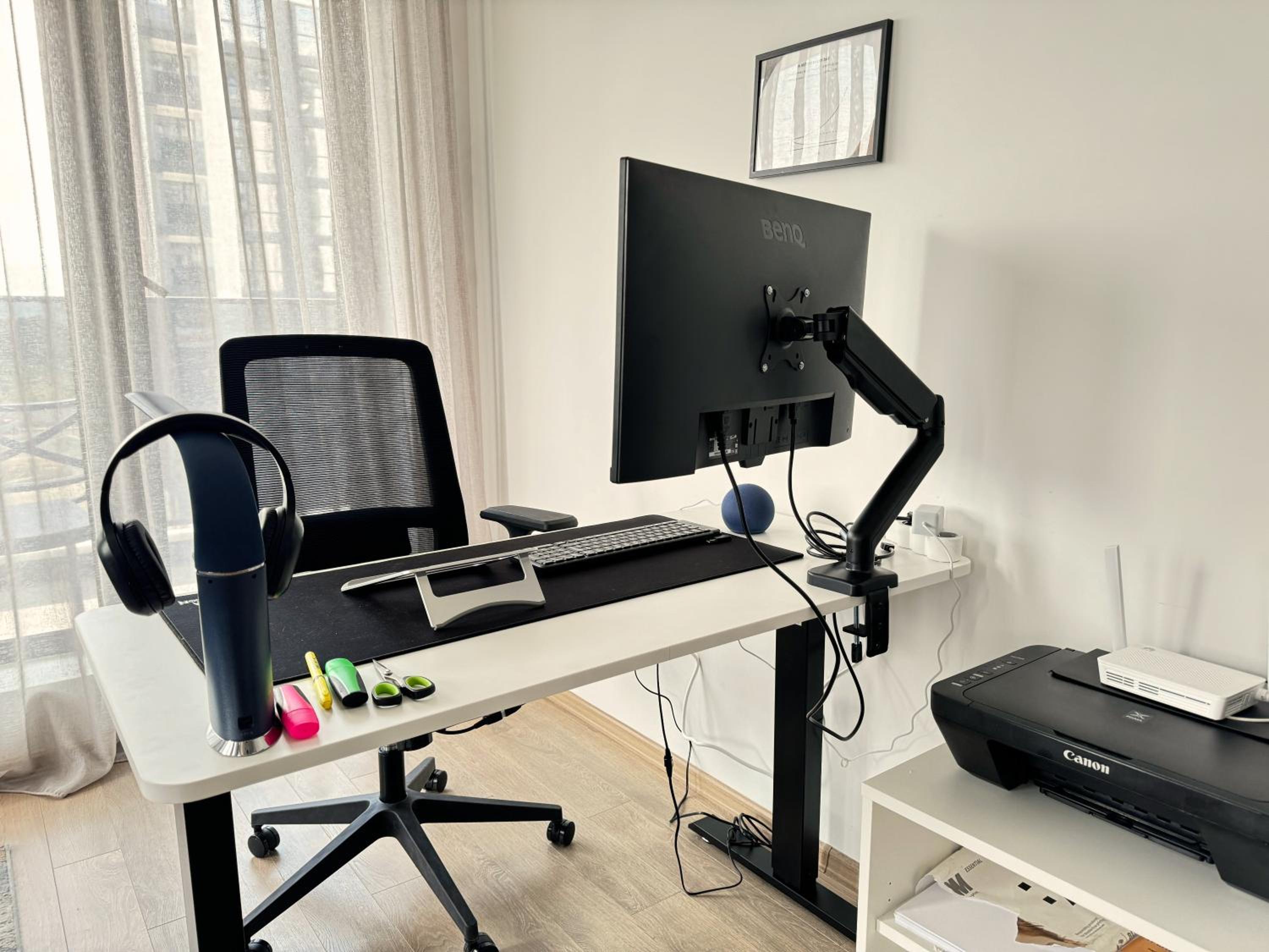 Urban Exec Suite with Free Gym Pass, Full Office Setup and Designated Parking Space