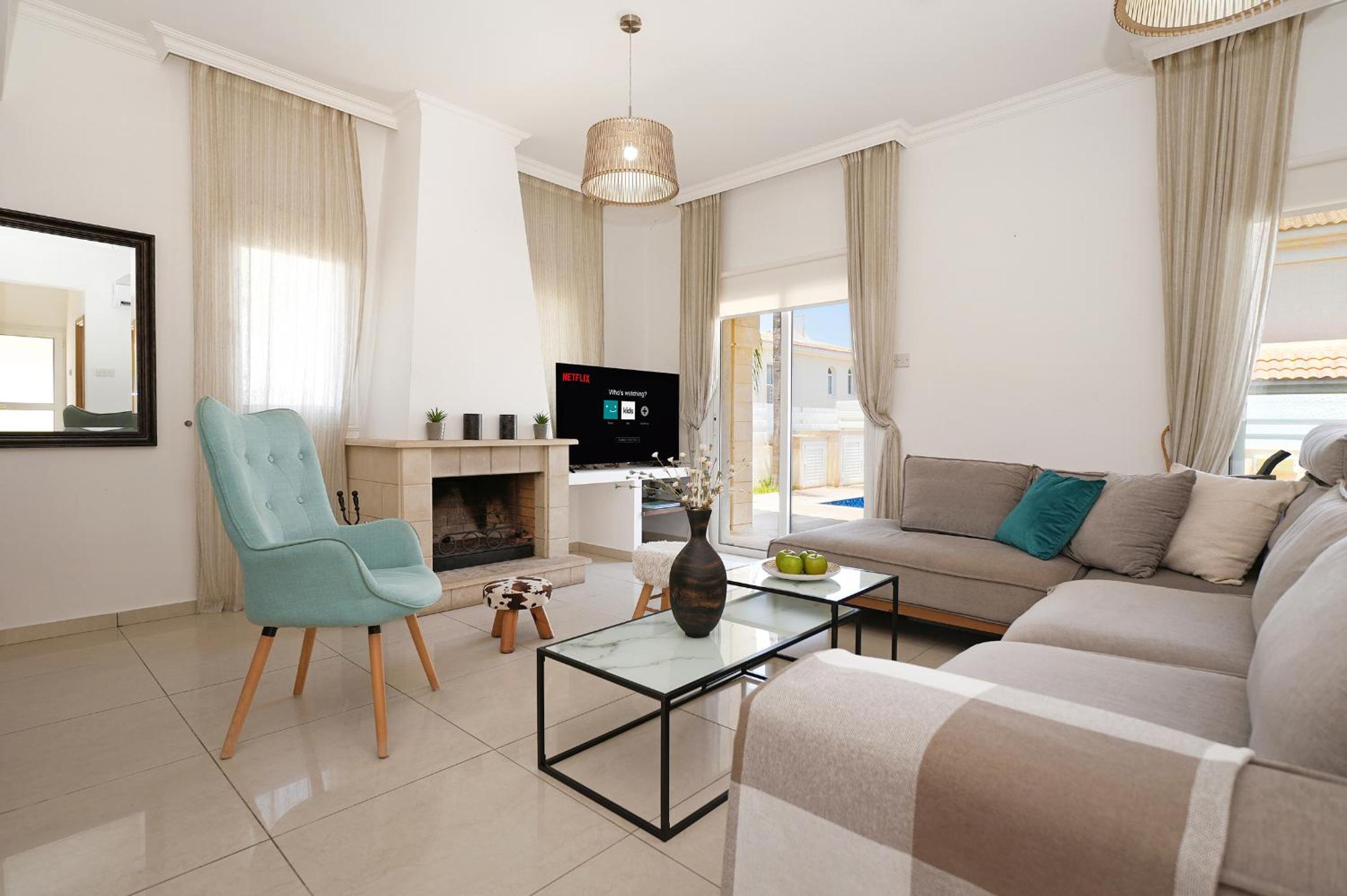 Villa Angelina - 300m from Kapparis beach