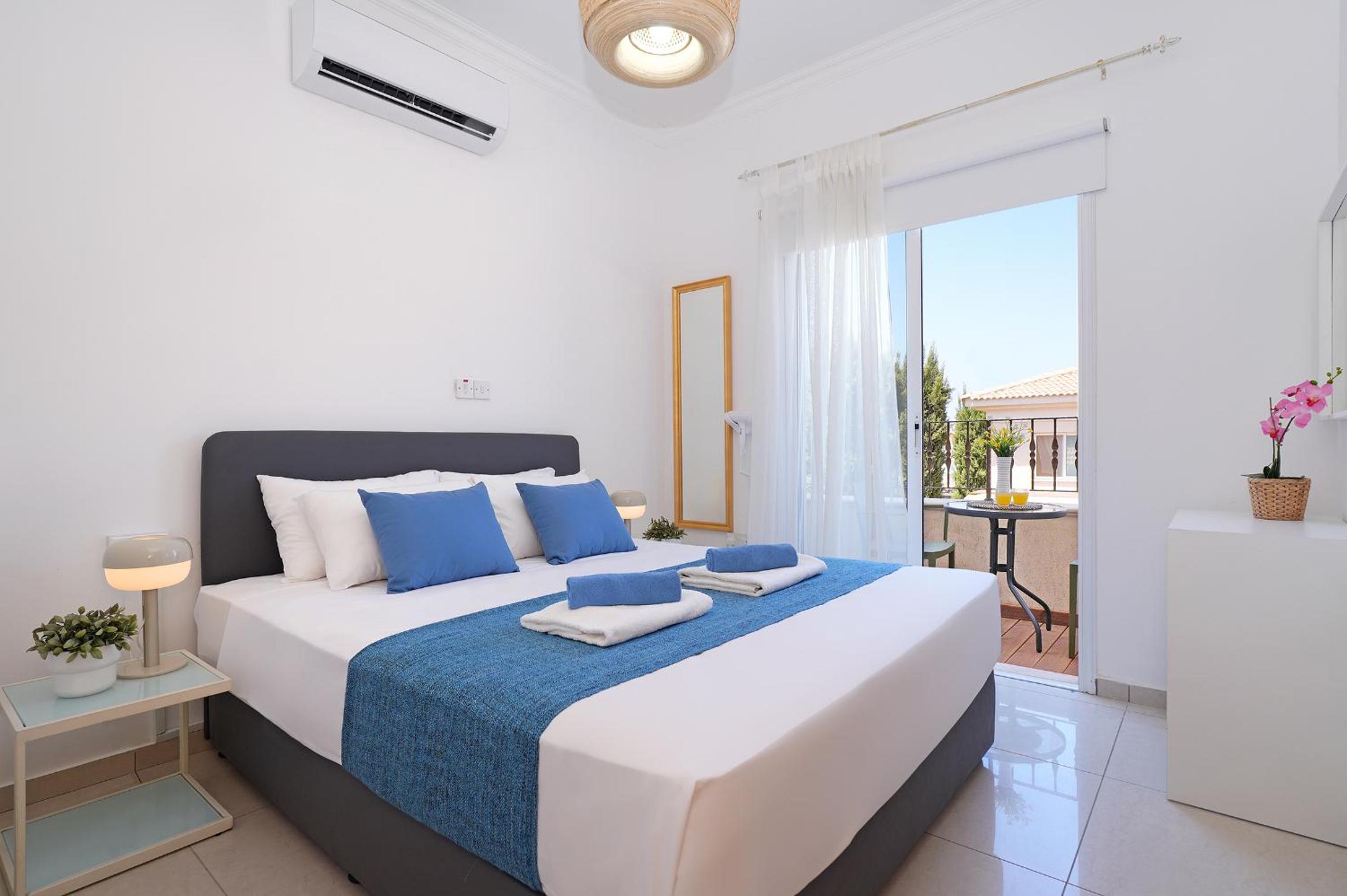 Villa Angelina - 300m from Kapparis beach