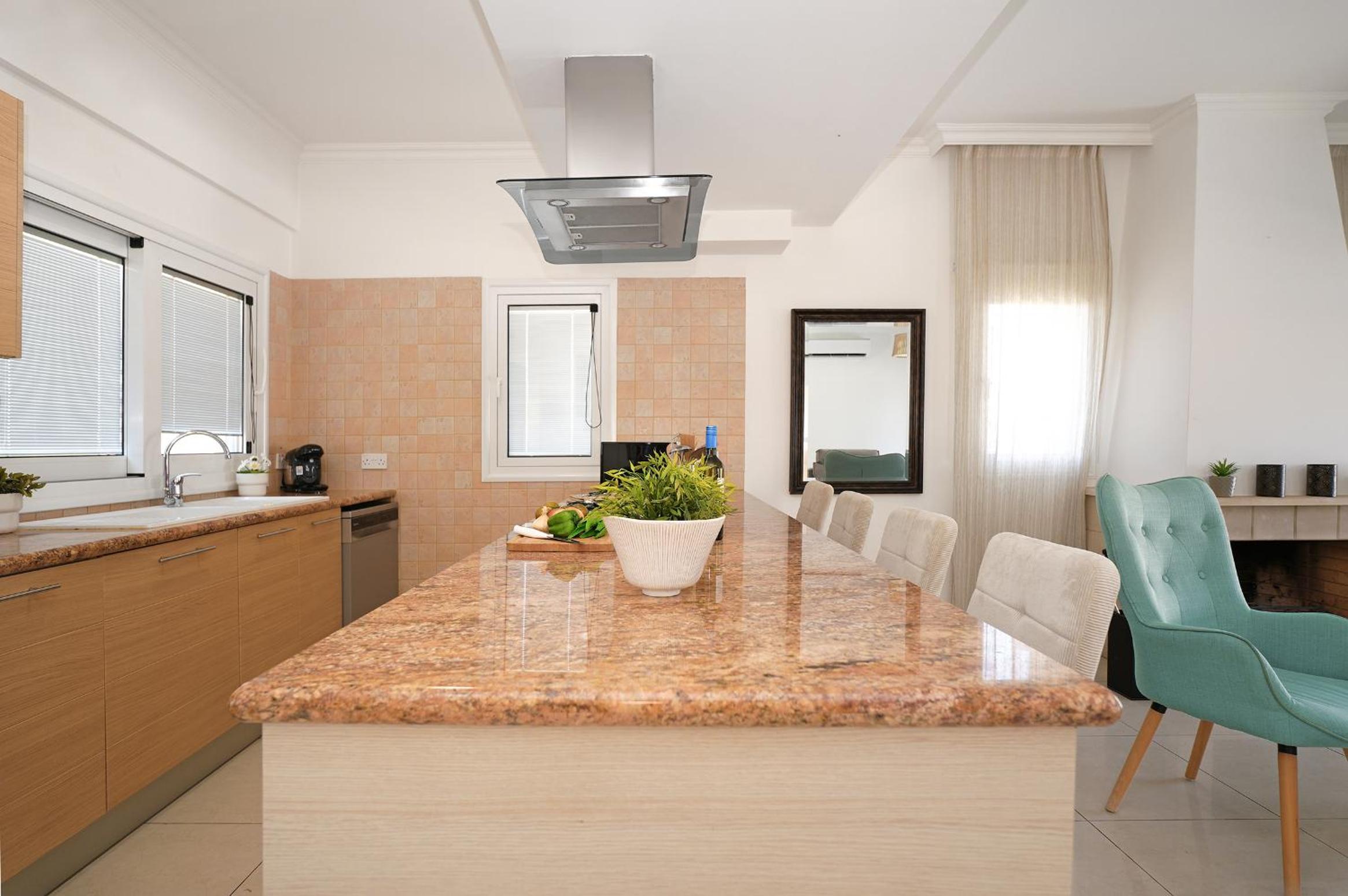 Villa Angelina - 300m from Kapparis beach