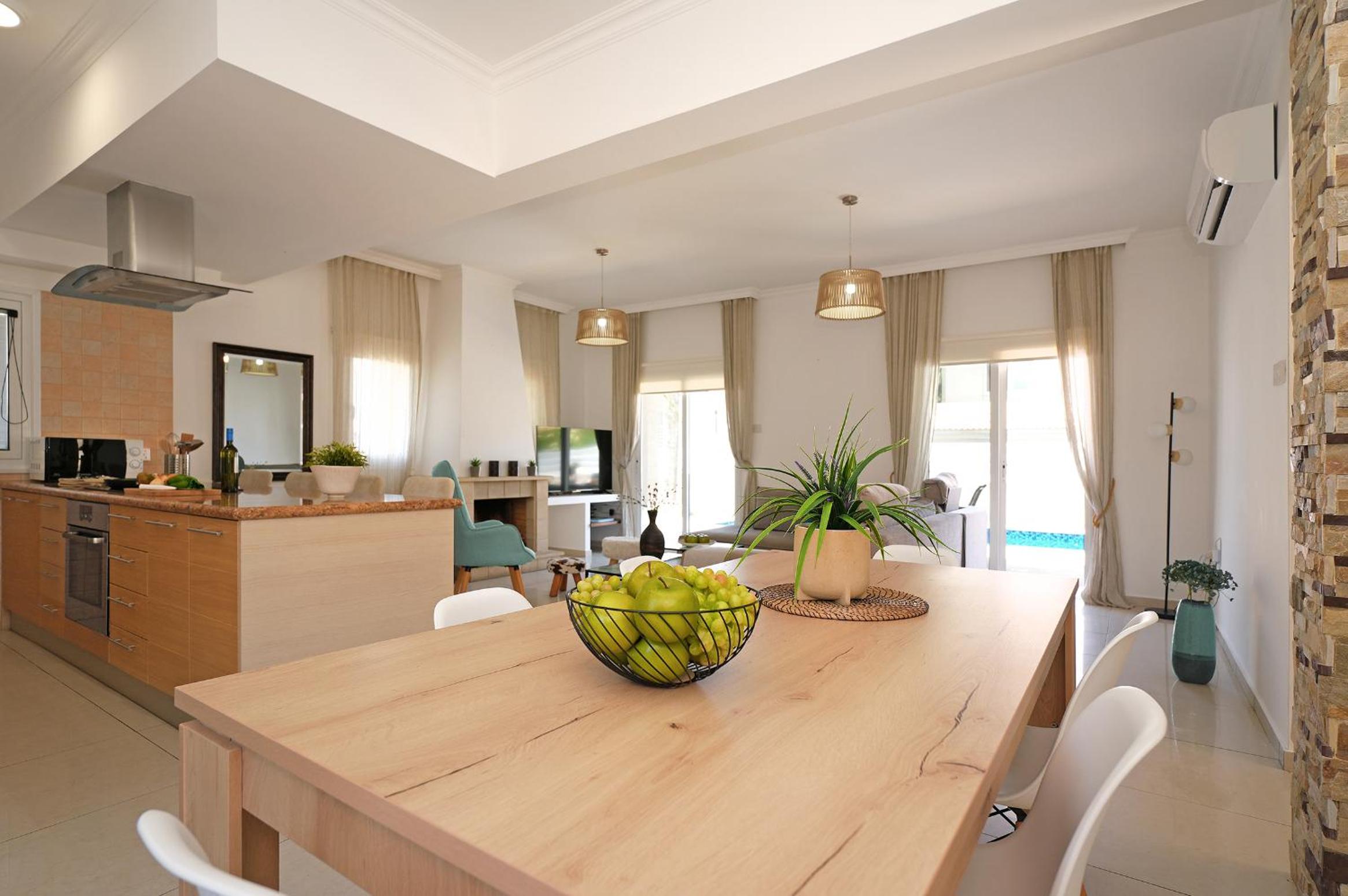 Villa Angelina - 300m from Kapparis beach