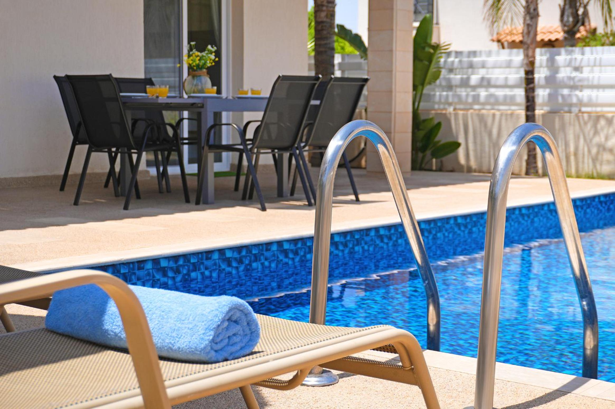 Villa Angelina - 300m from Kapparis beach