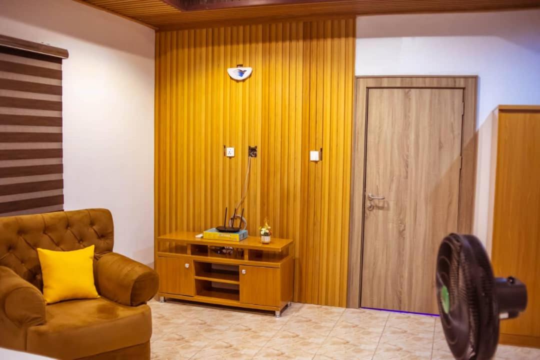 Victoria Apartment view 4