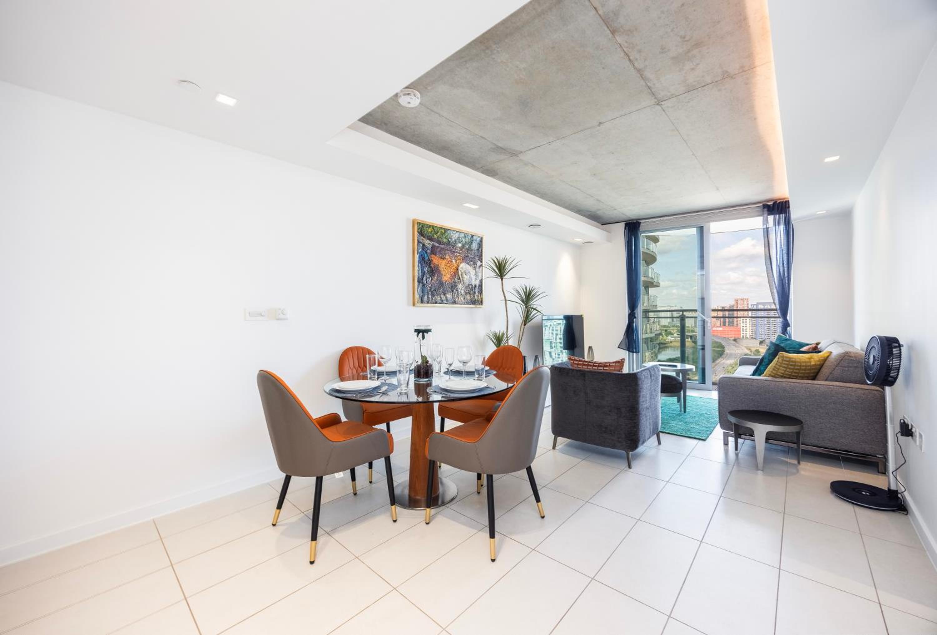 Austin David Apartments ExCeL