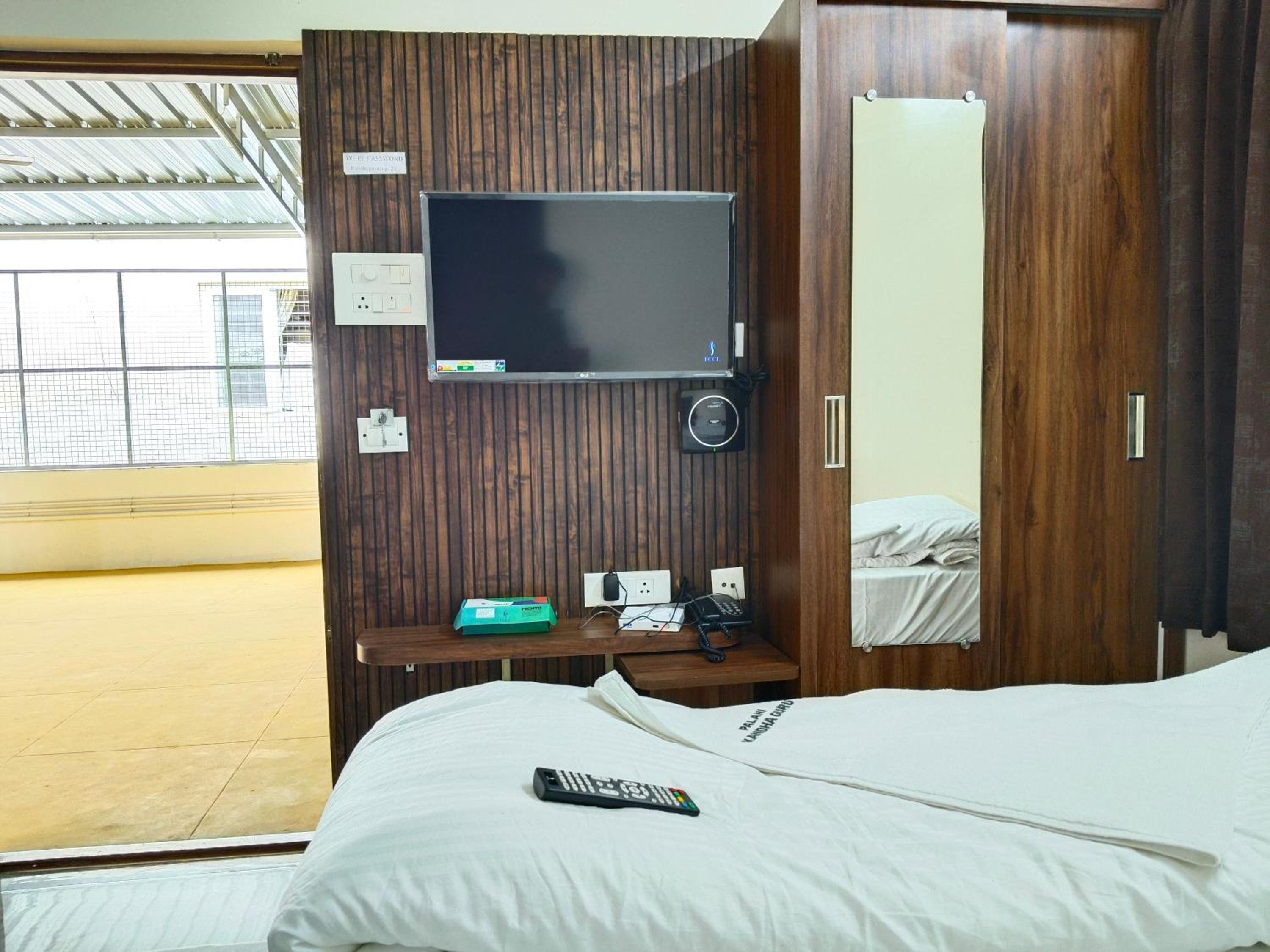 Kandhaguru Residency